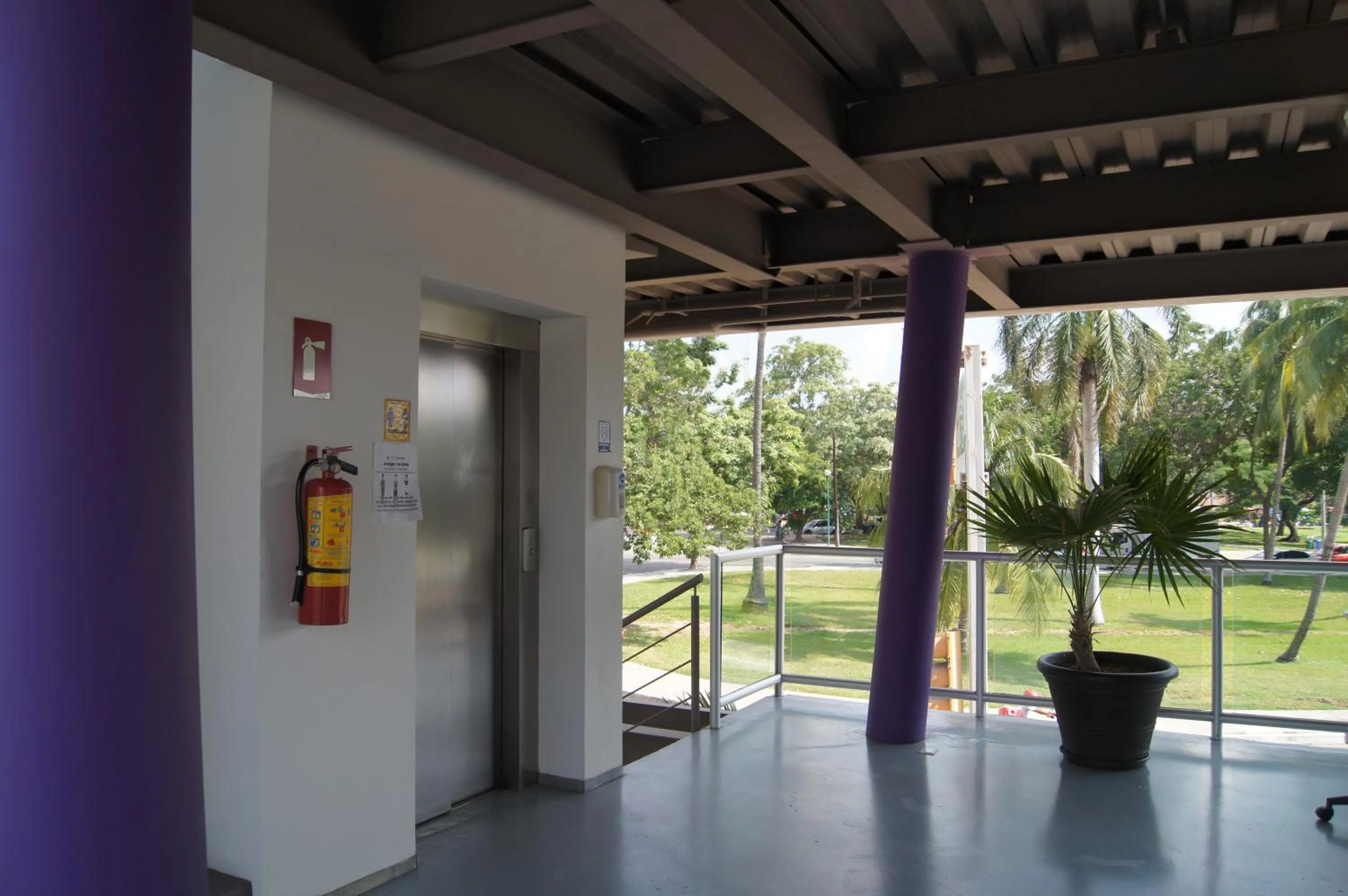 Property building in AM Hotel y Plaza