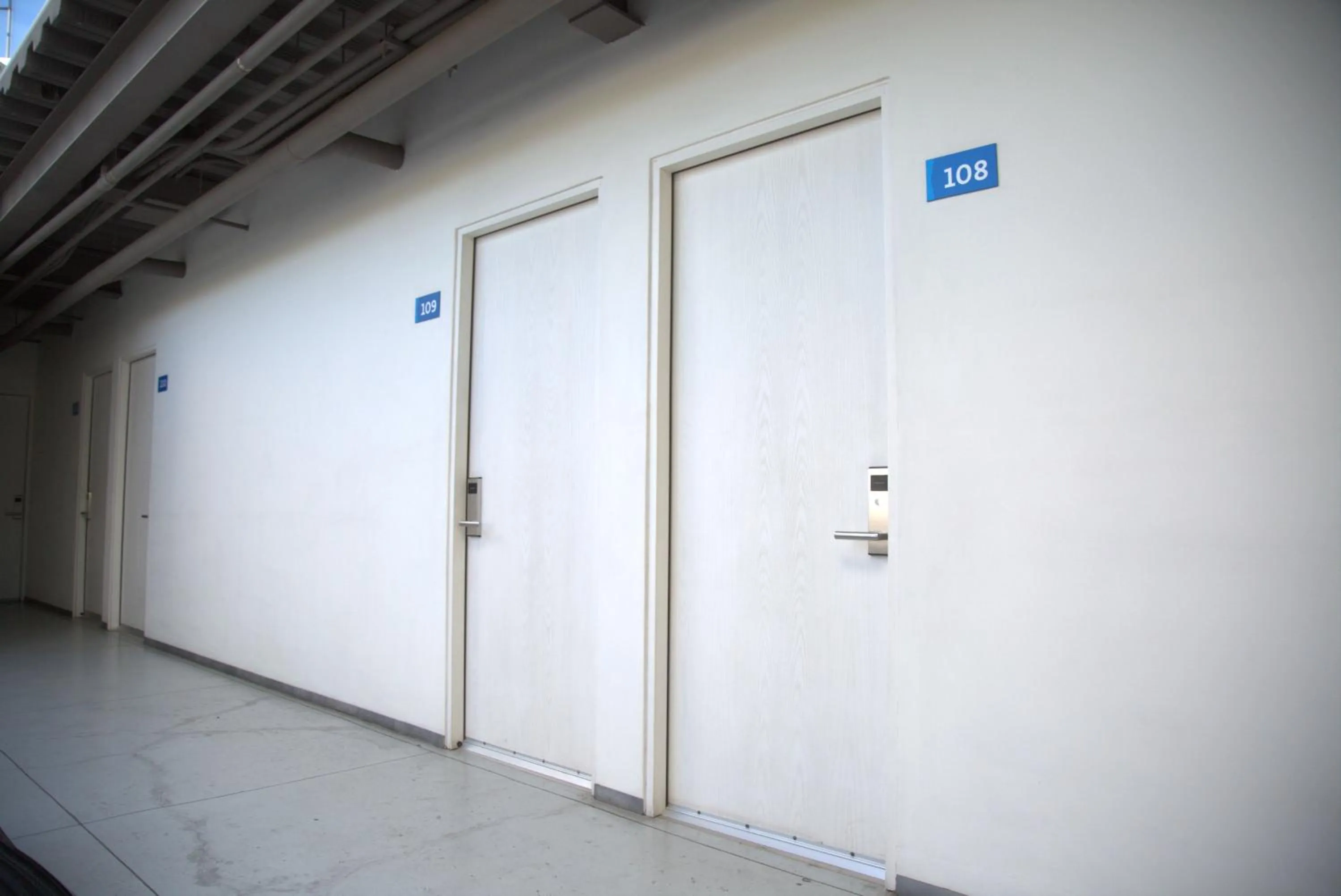 Property building in AM Hotel y Plaza