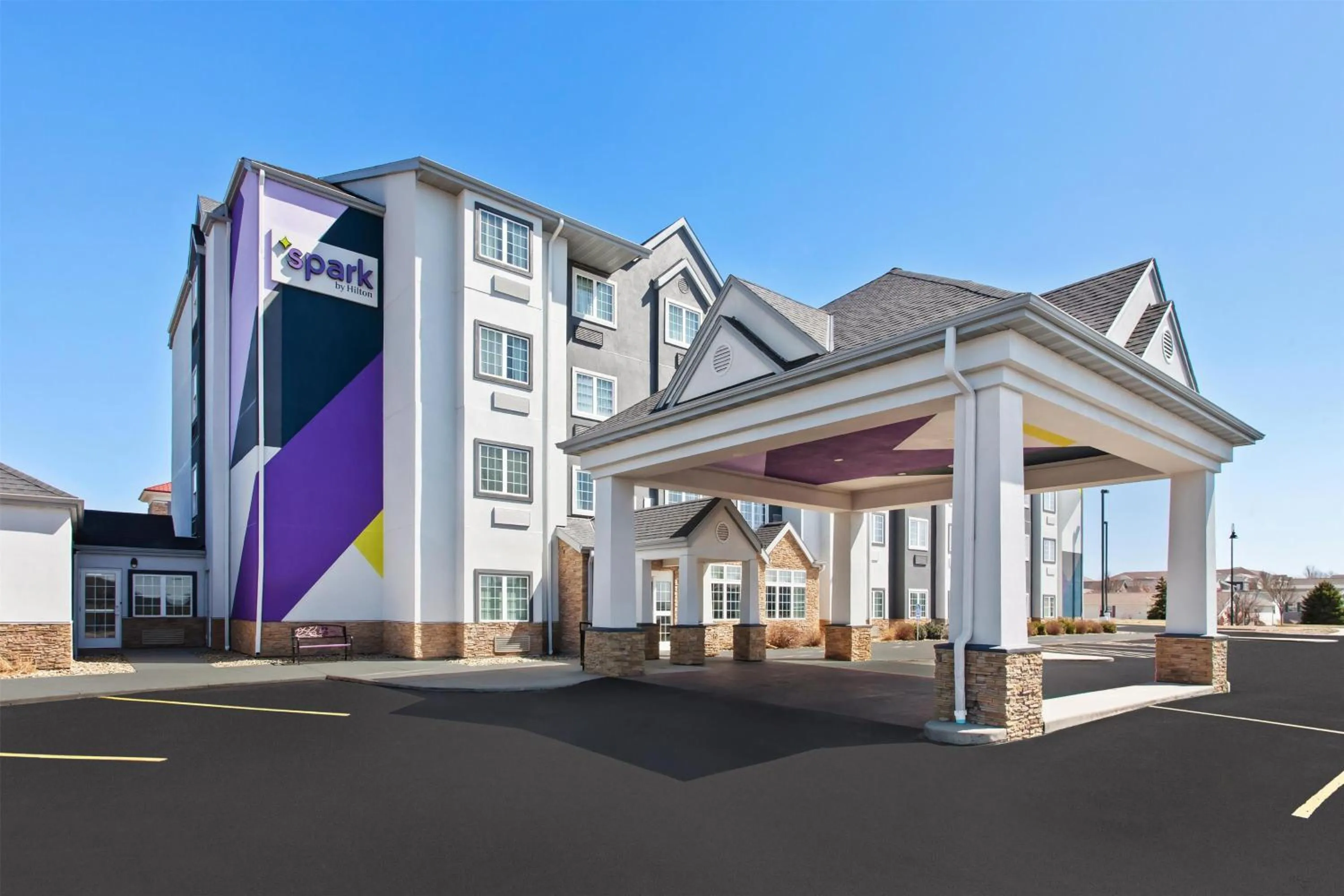 Property building in Spark by Hilton Rochester South