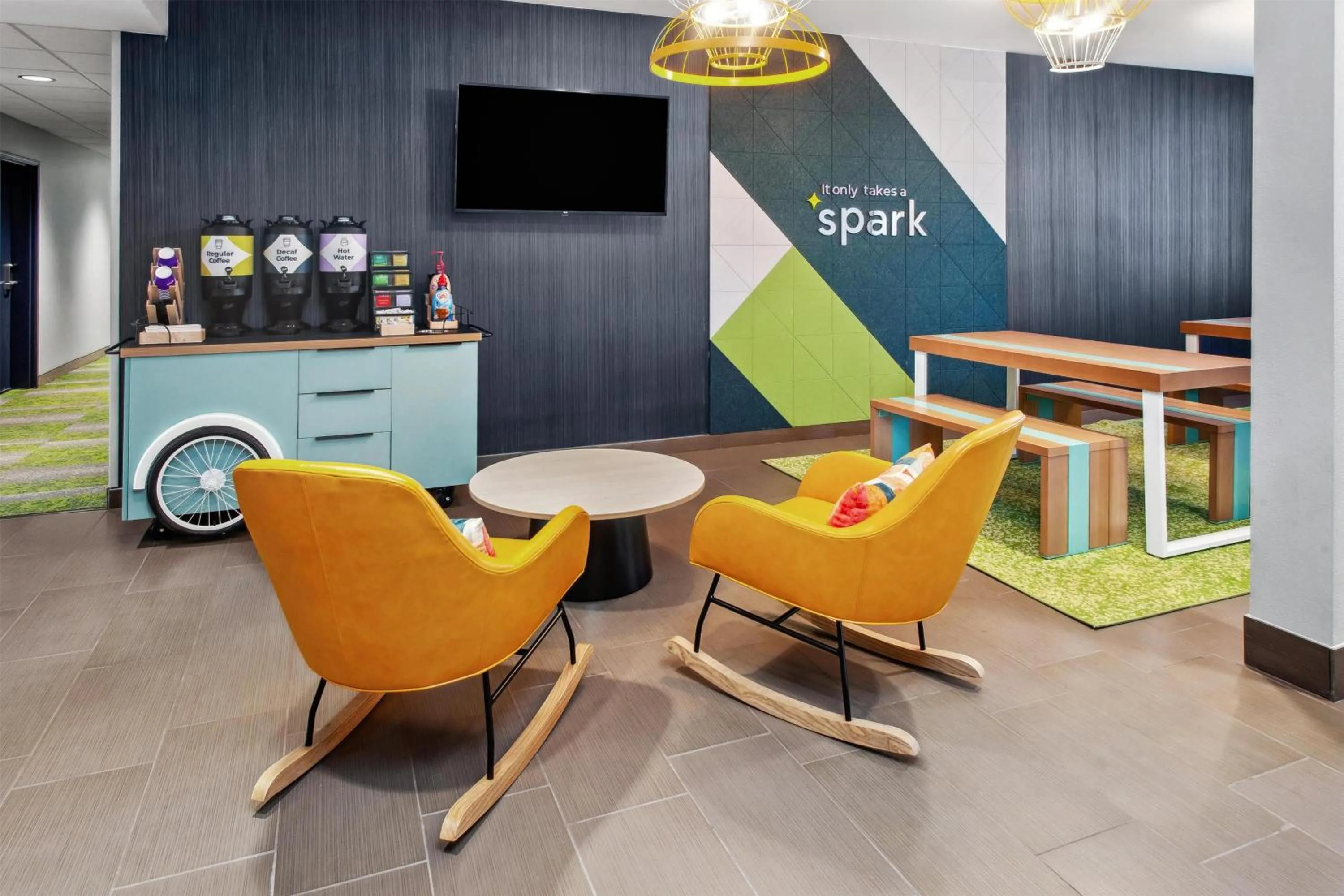 Lobby or reception in Spark by Hilton Rochester South