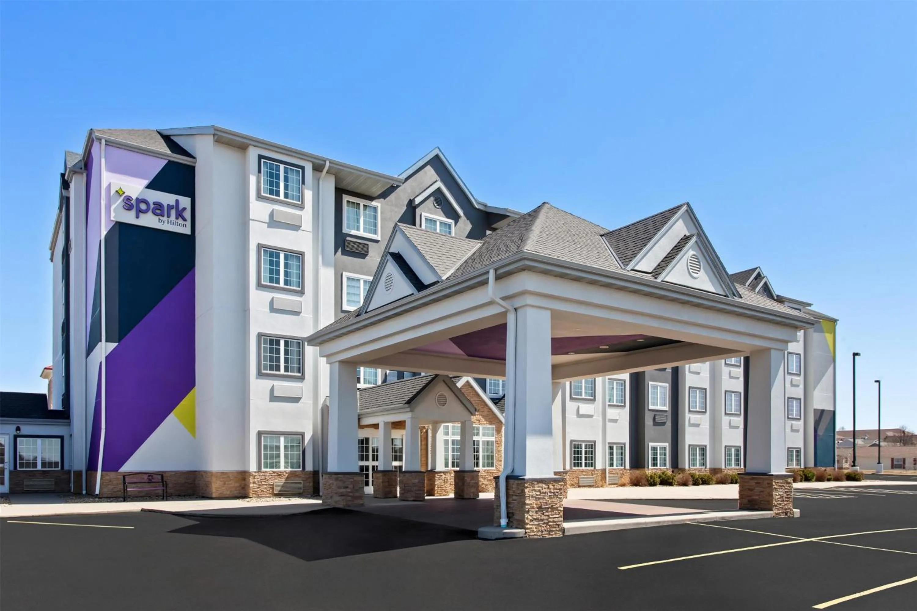 Property building in Spark by Hilton Rochester South