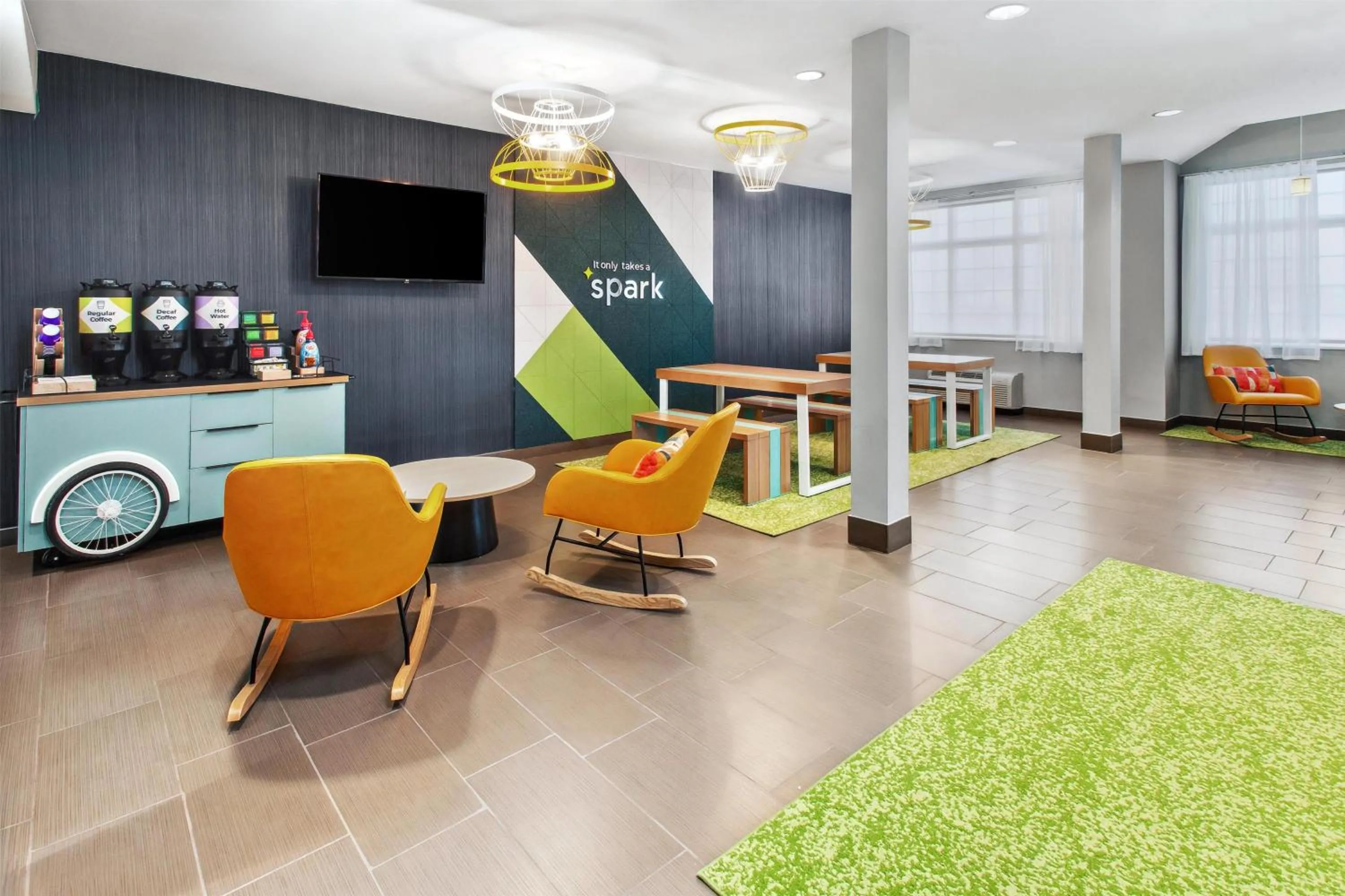 Lobby or reception in Spark by Hilton Rochester South