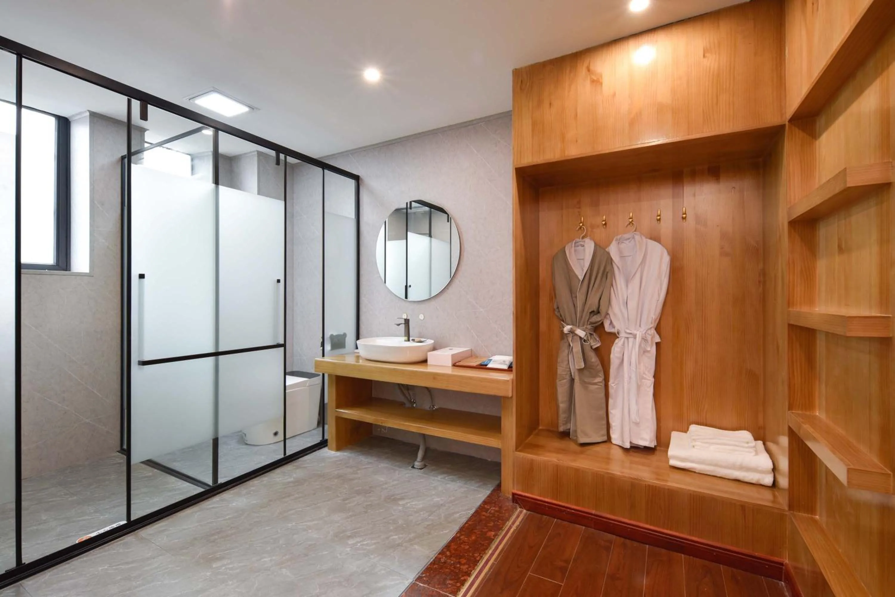 wardrobe in Da Le Zhi Ye Homestay