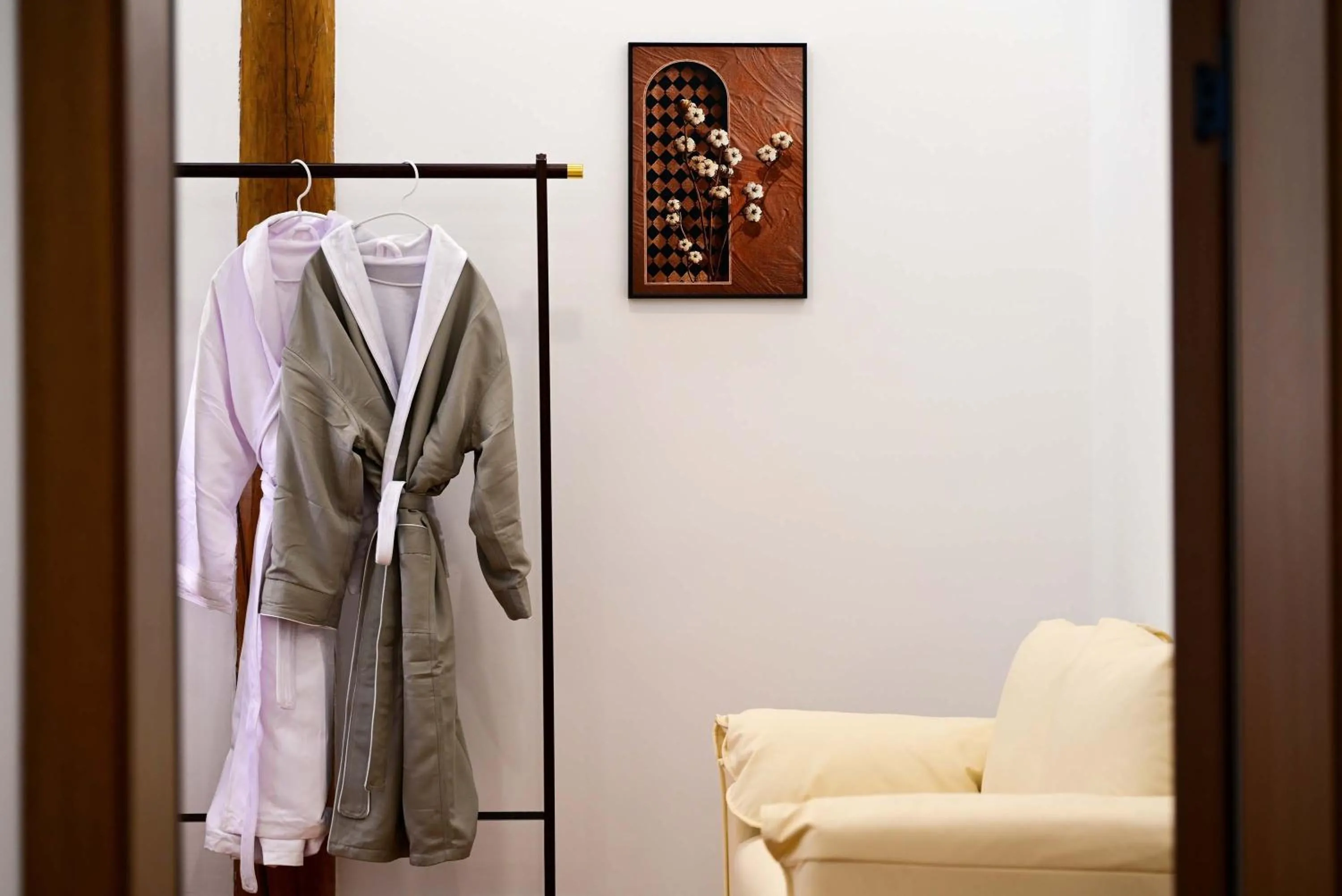 wardrobe in Da Le Zhi Ye Homestay