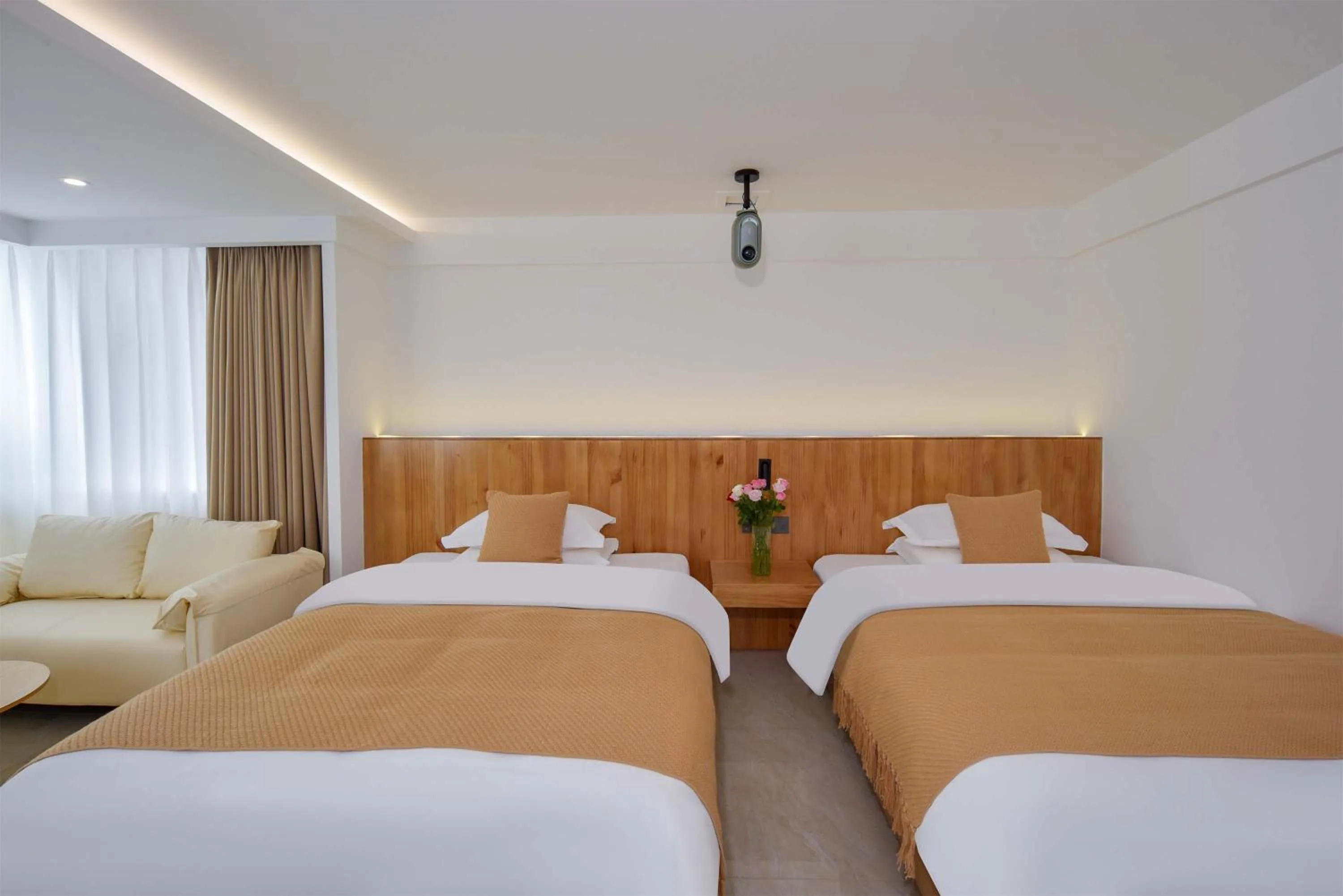 Photo of the whole room, Bed in Da Le Zhi Ye Homestay