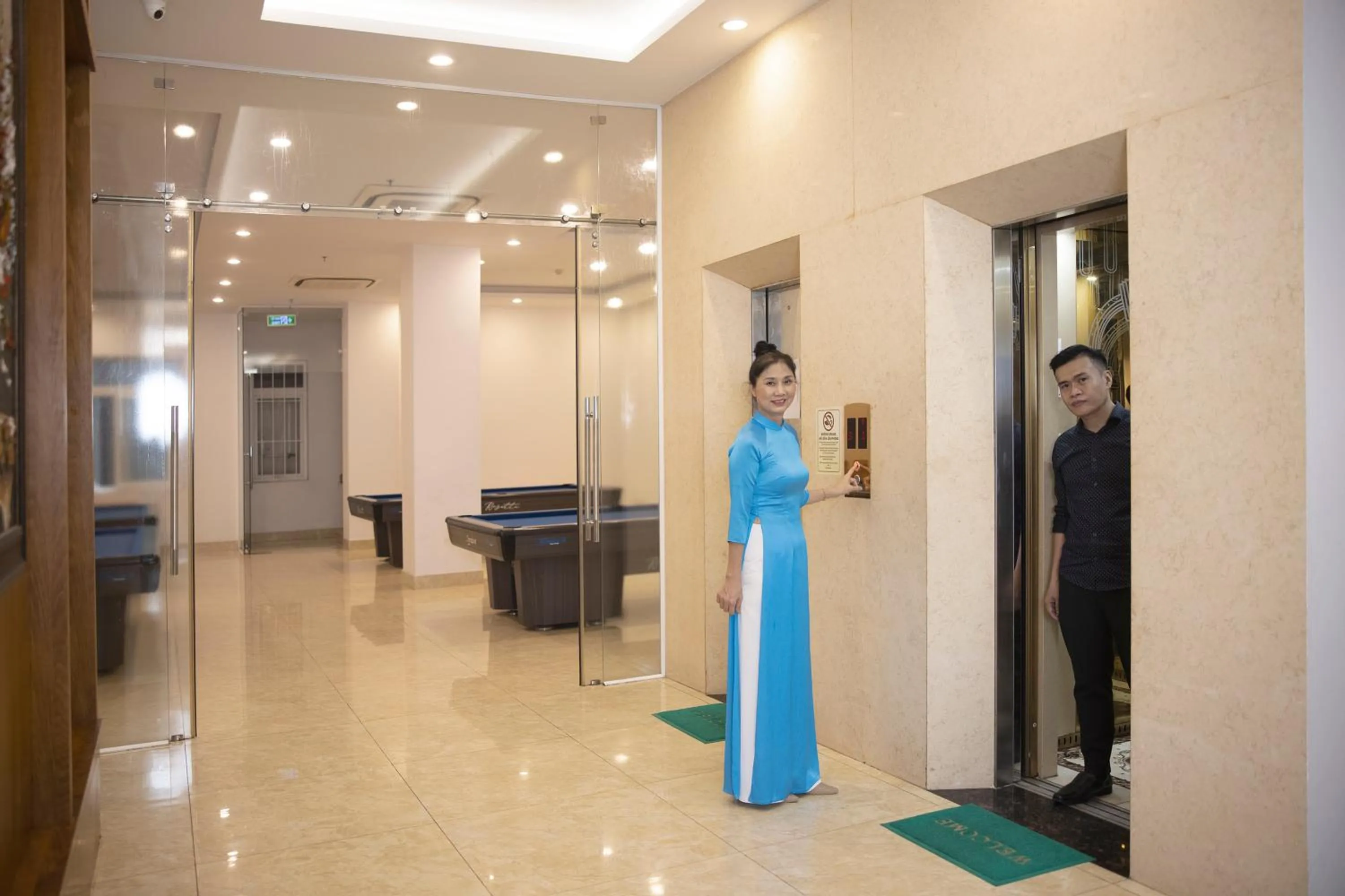 elevator in Oceanic Hotel Vung Tau