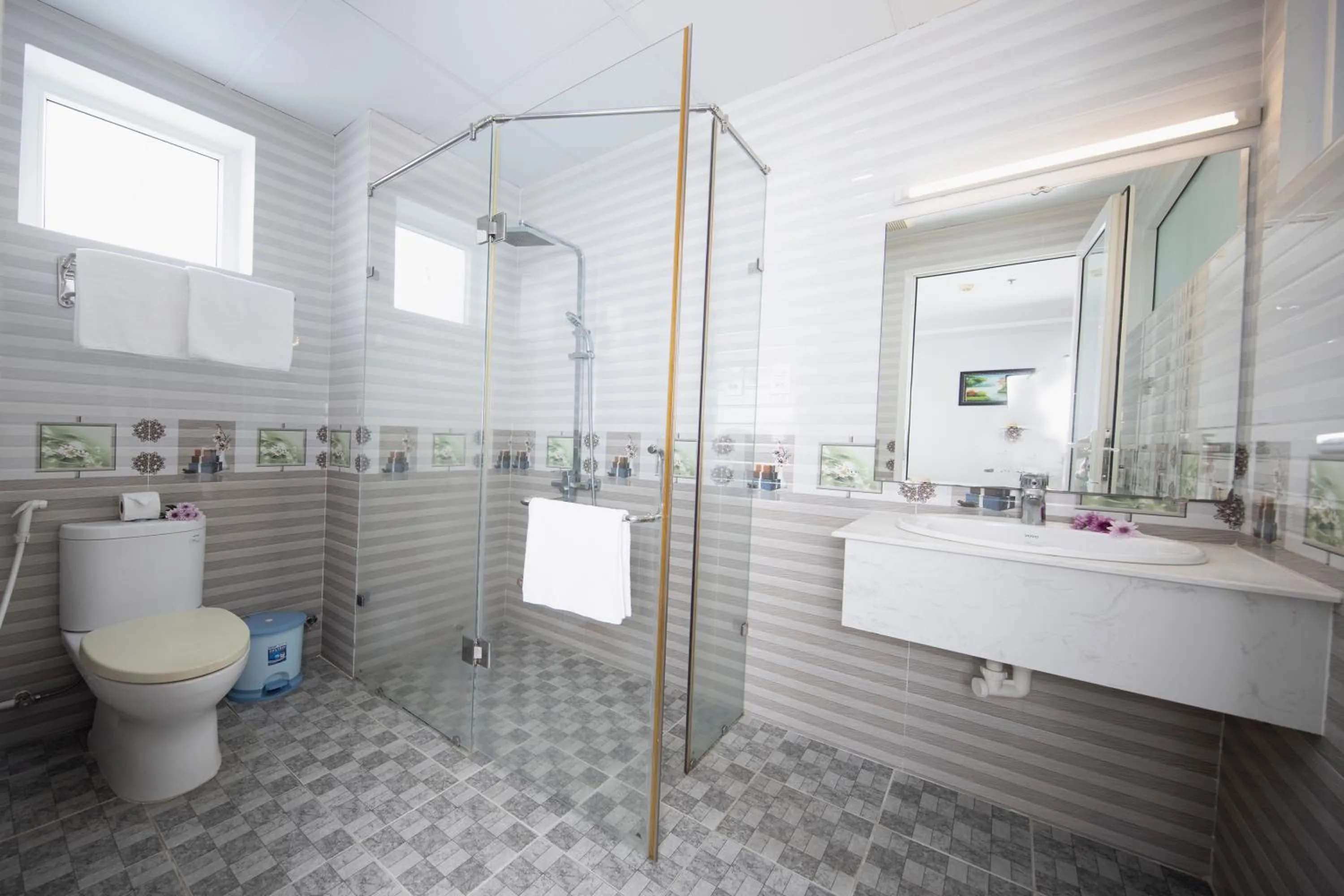 Bathroom in Oceanic Hotel Vung Tau