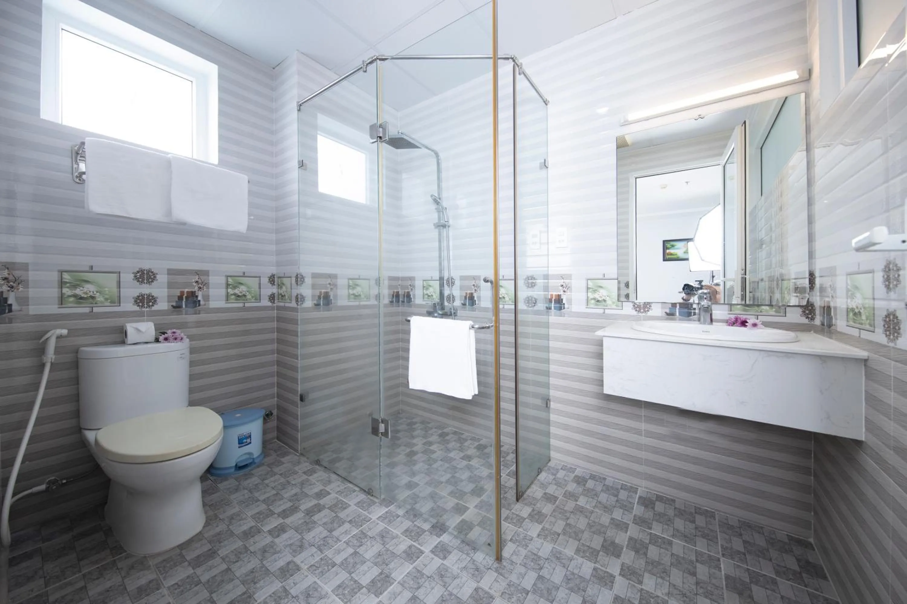 Bathroom in Oceanic Hotel Vung Tau