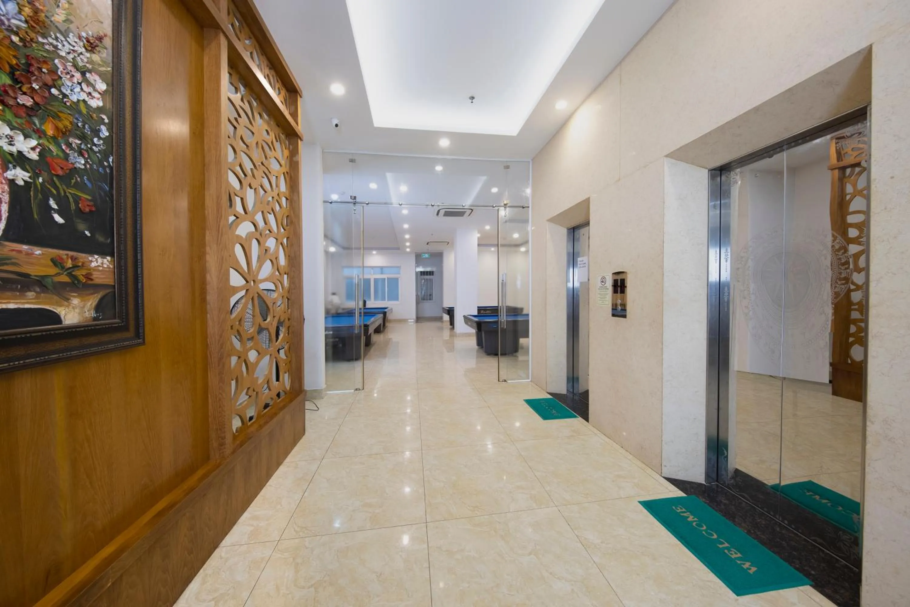 elevator in Oceanic Hotel Vung Tau