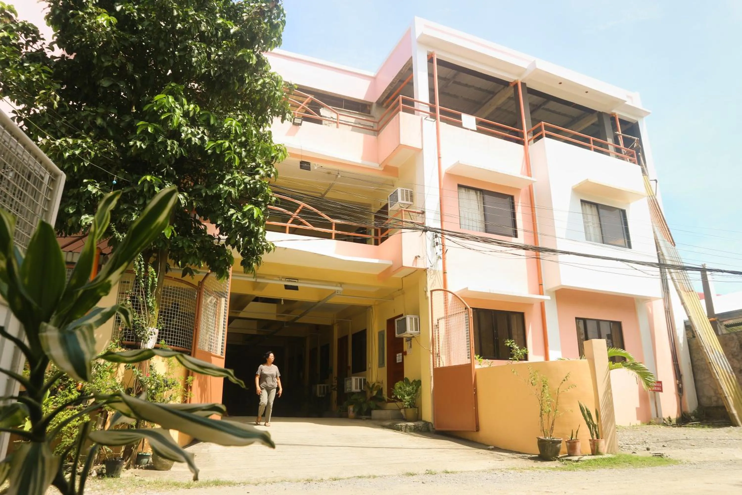 Iloilo Transient Rooms