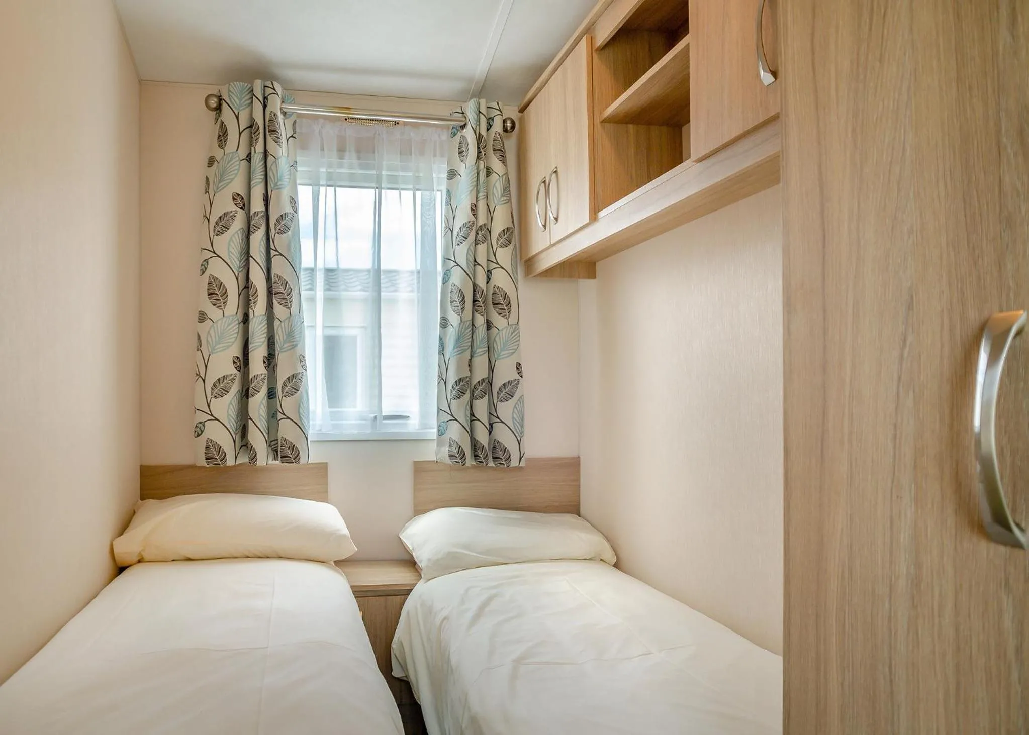 Property building, Bed in Seadown Park