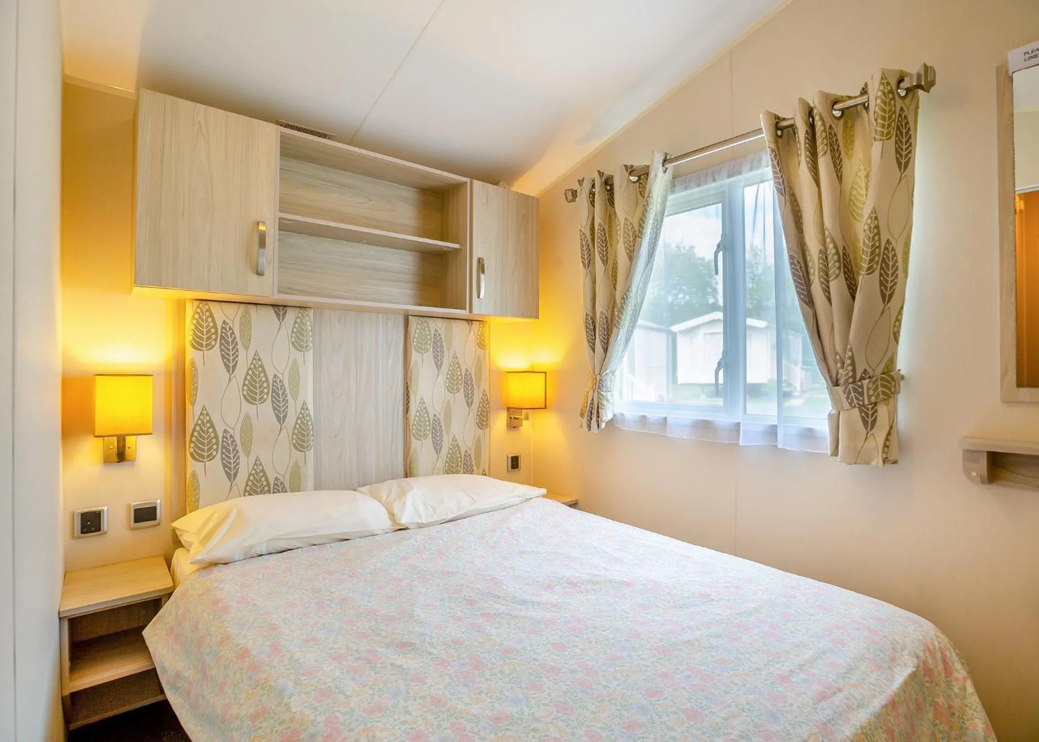 Property building, Bed in Seadown Park