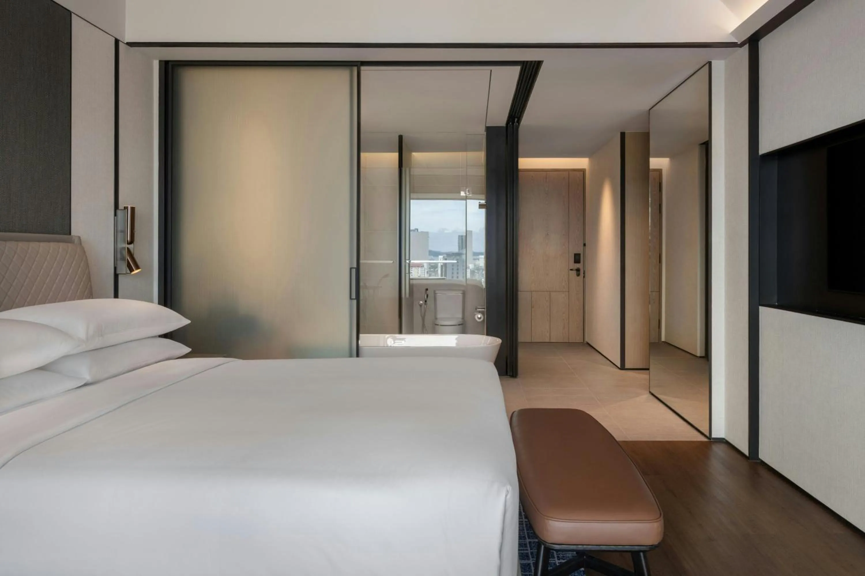 Photo of the whole room, Bed in Sheraton Kota Kinabalu