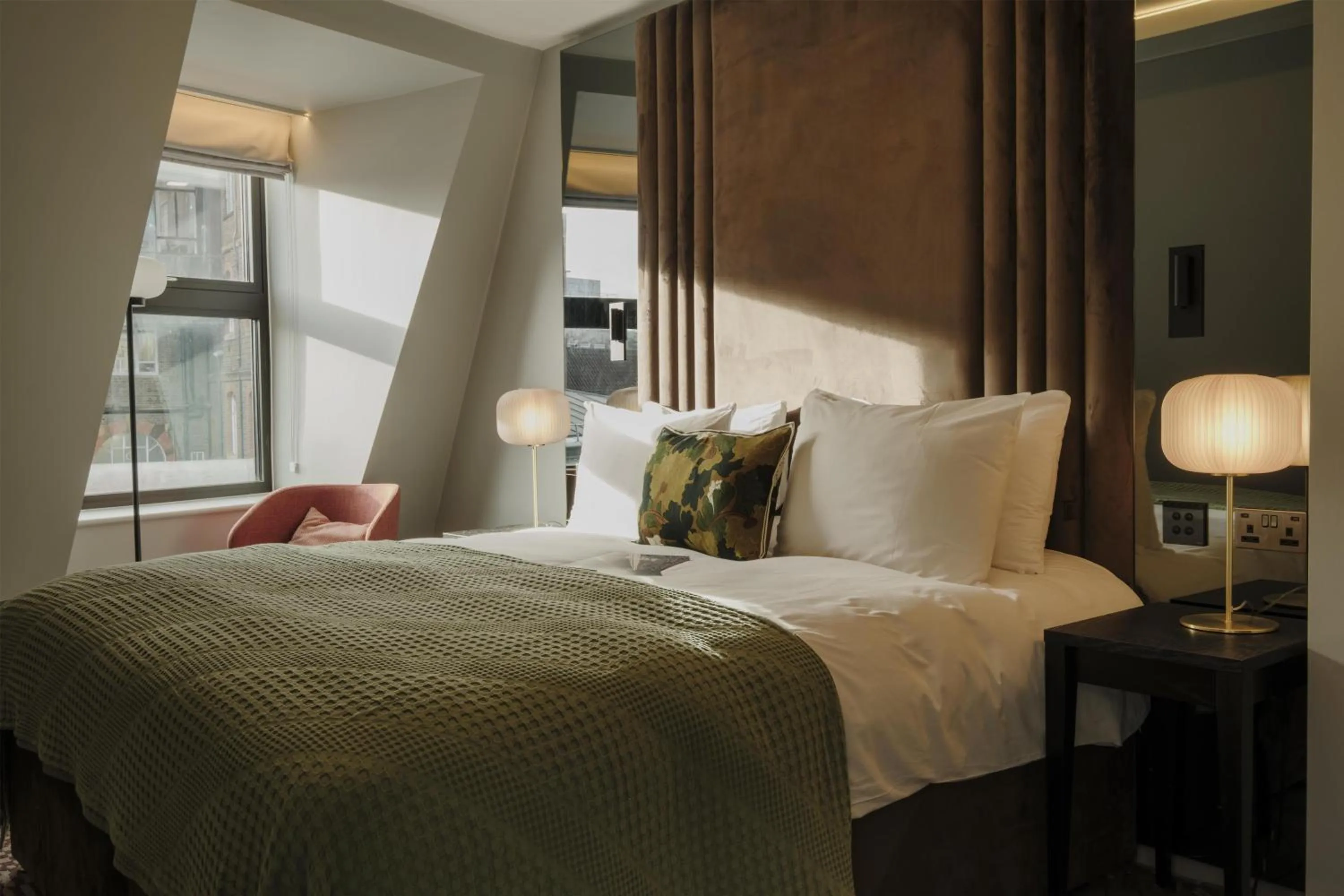 Photo of the whole room, Bed in The Hobson Cambridge by Adina