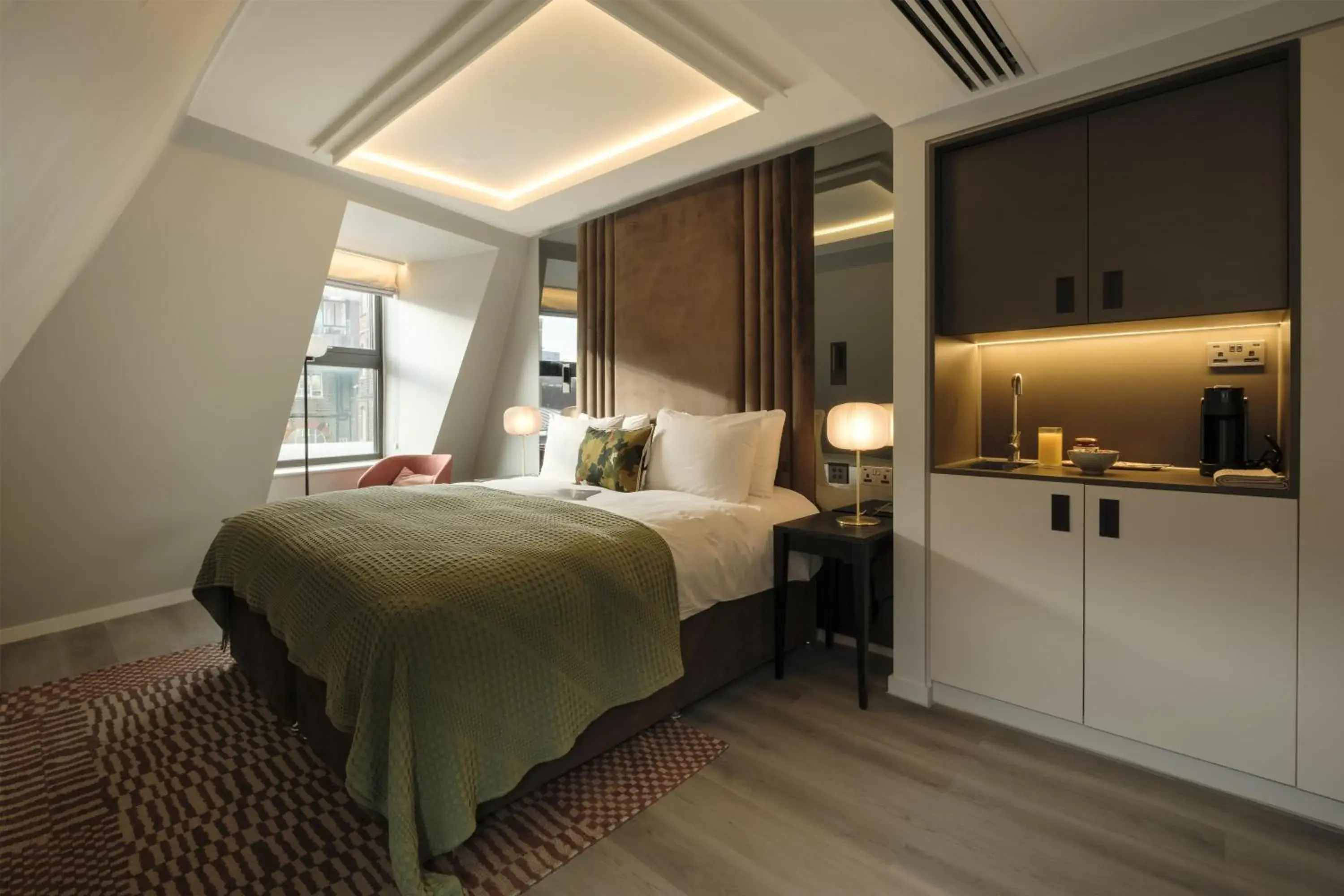 King Studio in The Hobson Cambridge by Adina King Studio in The Hobson Cambridge by Adina