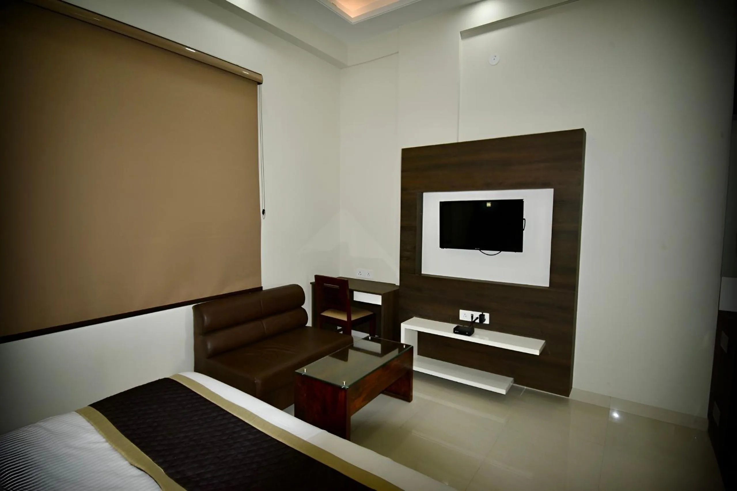 Living room in Indra Palace