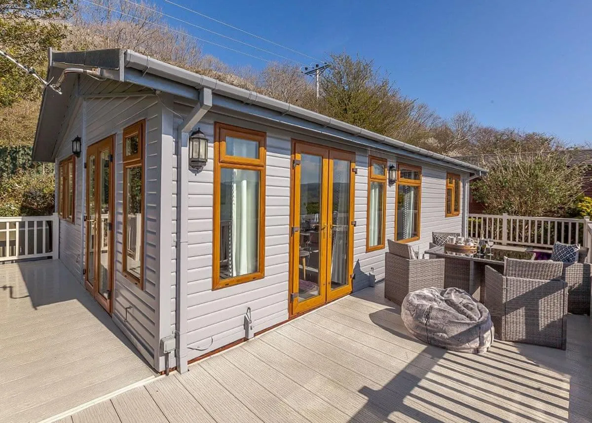 Property building in Tan Rallt Holiday Park & Spa