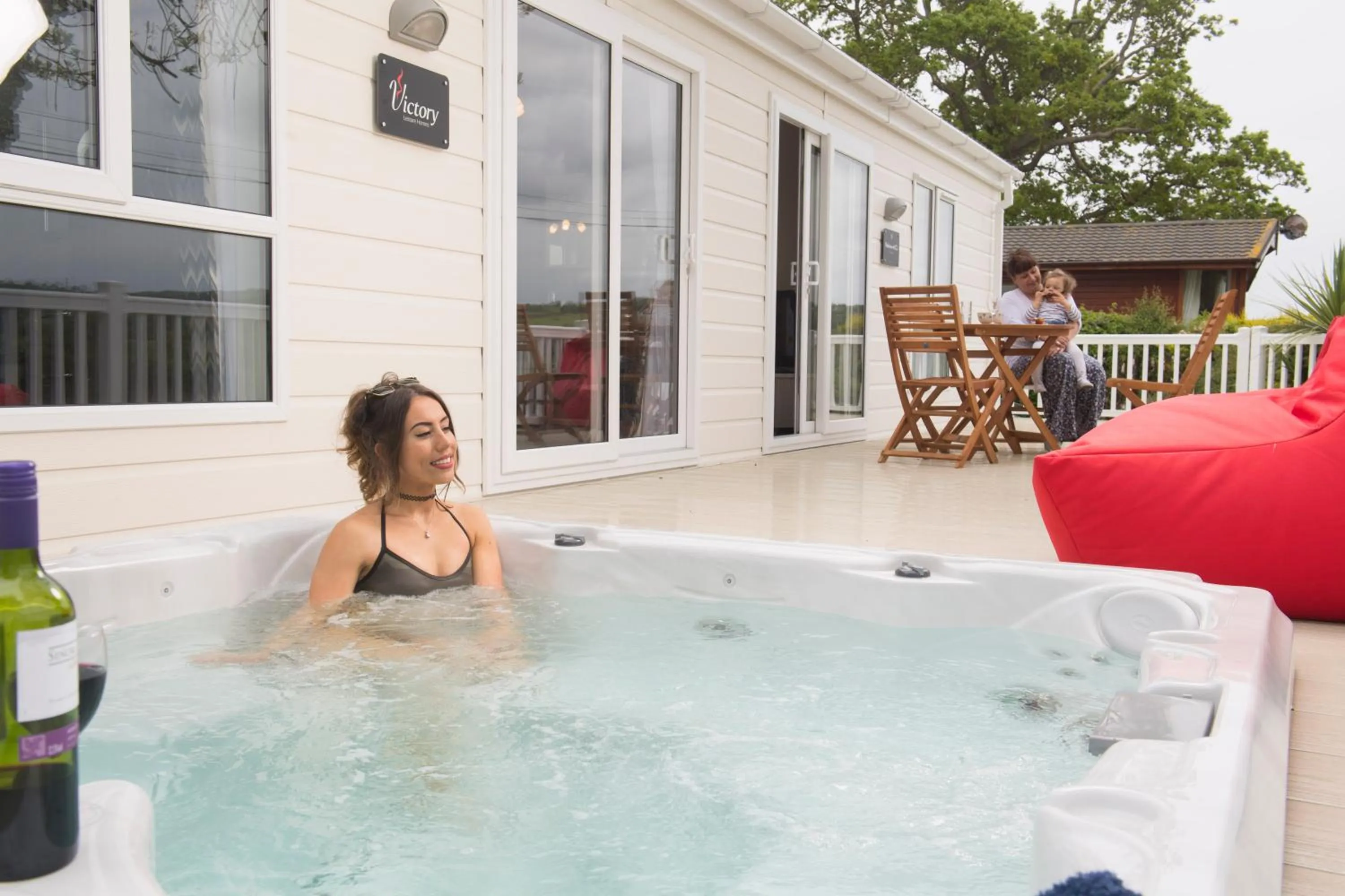 People in Tan Rallt Holiday Park & Spa