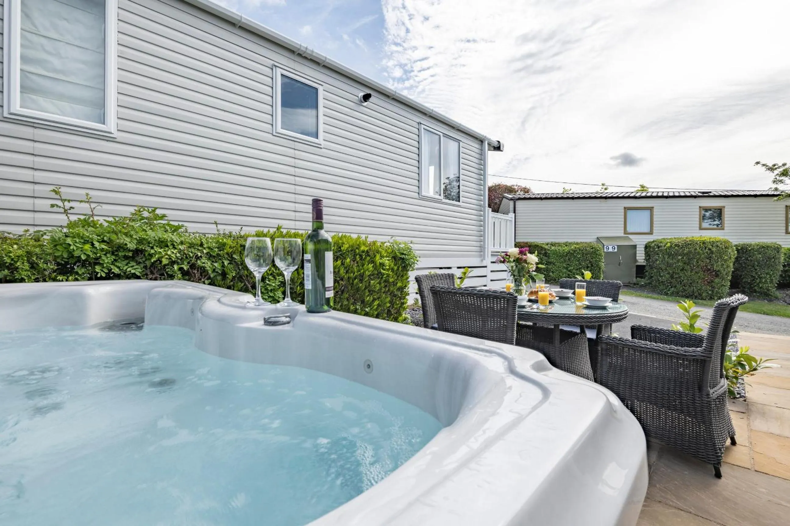 Hot Tub in Tan Rallt Holiday Park & Spa