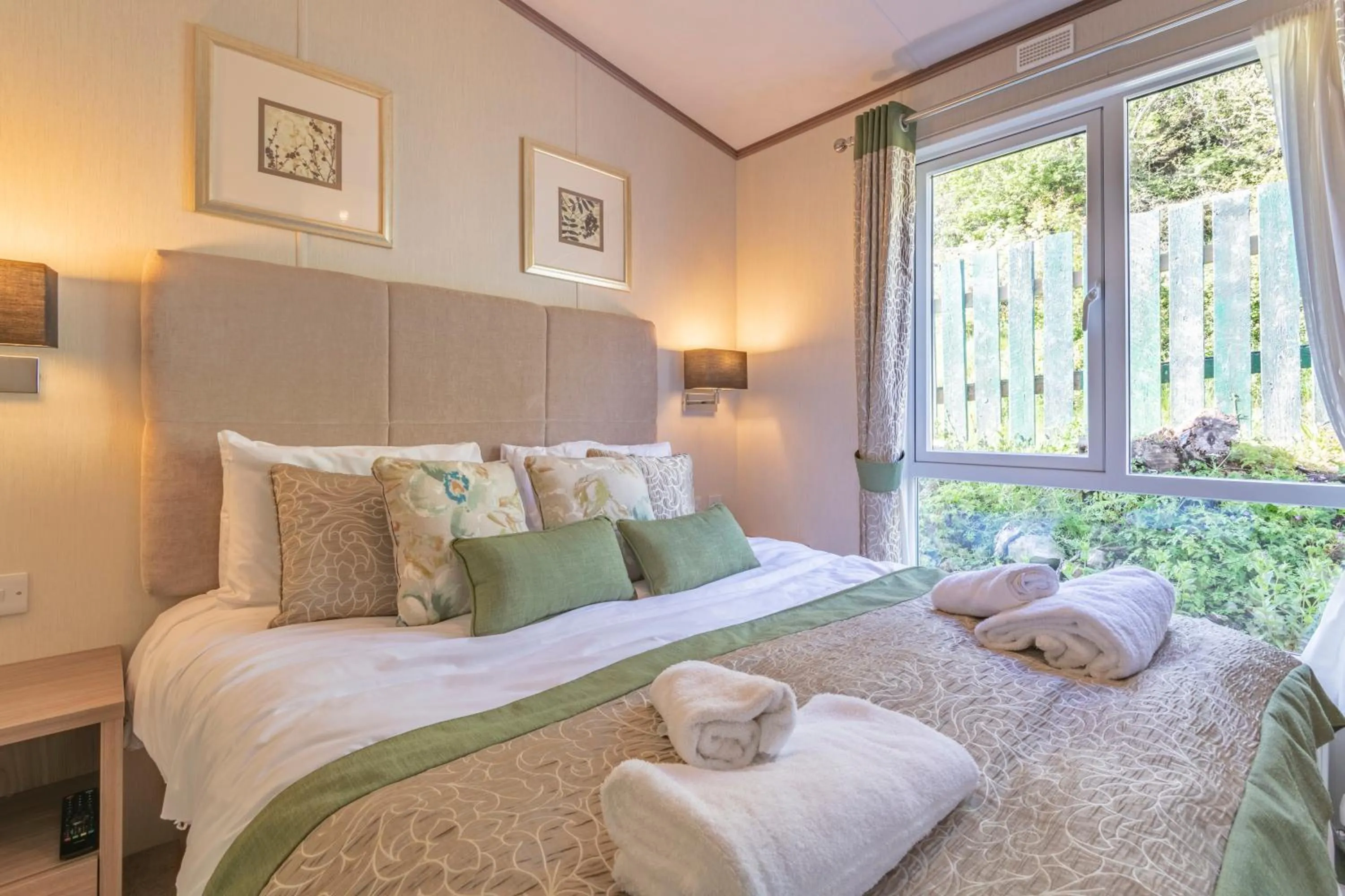 Bedroom, Bed in Tan Rallt Holiday Park & Spa