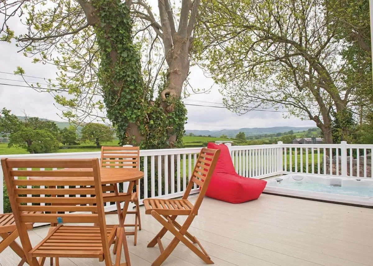 Hot Tub in Tan Rallt Holiday Park & Spa