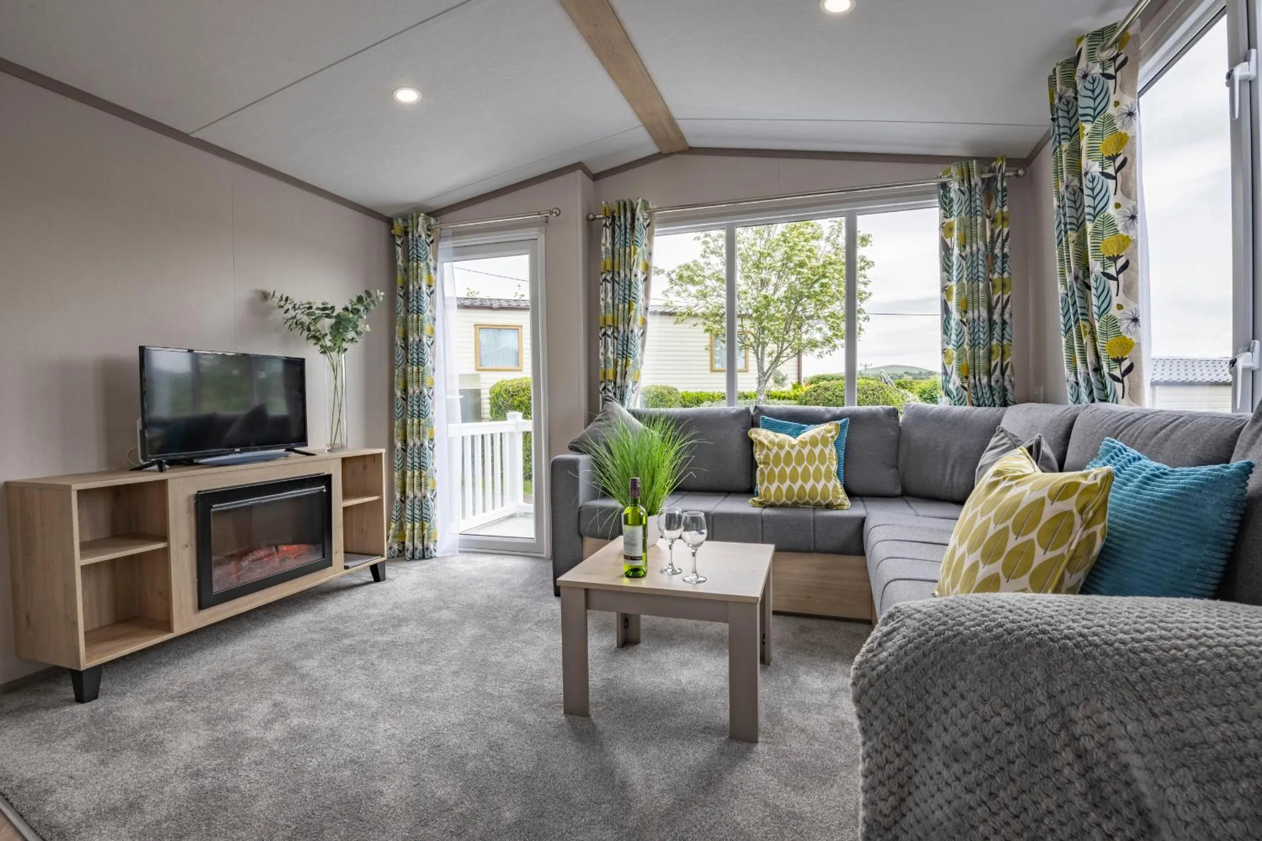 TV and multimedia in Tan Rallt Holiday Park & Spa