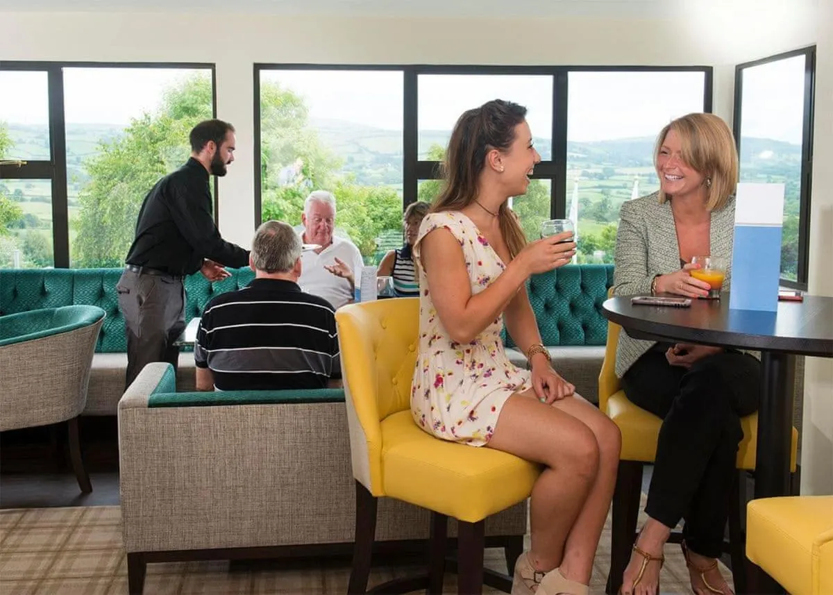 Restaurant/places to eat in Tan Rallt Holiday Park & Spa