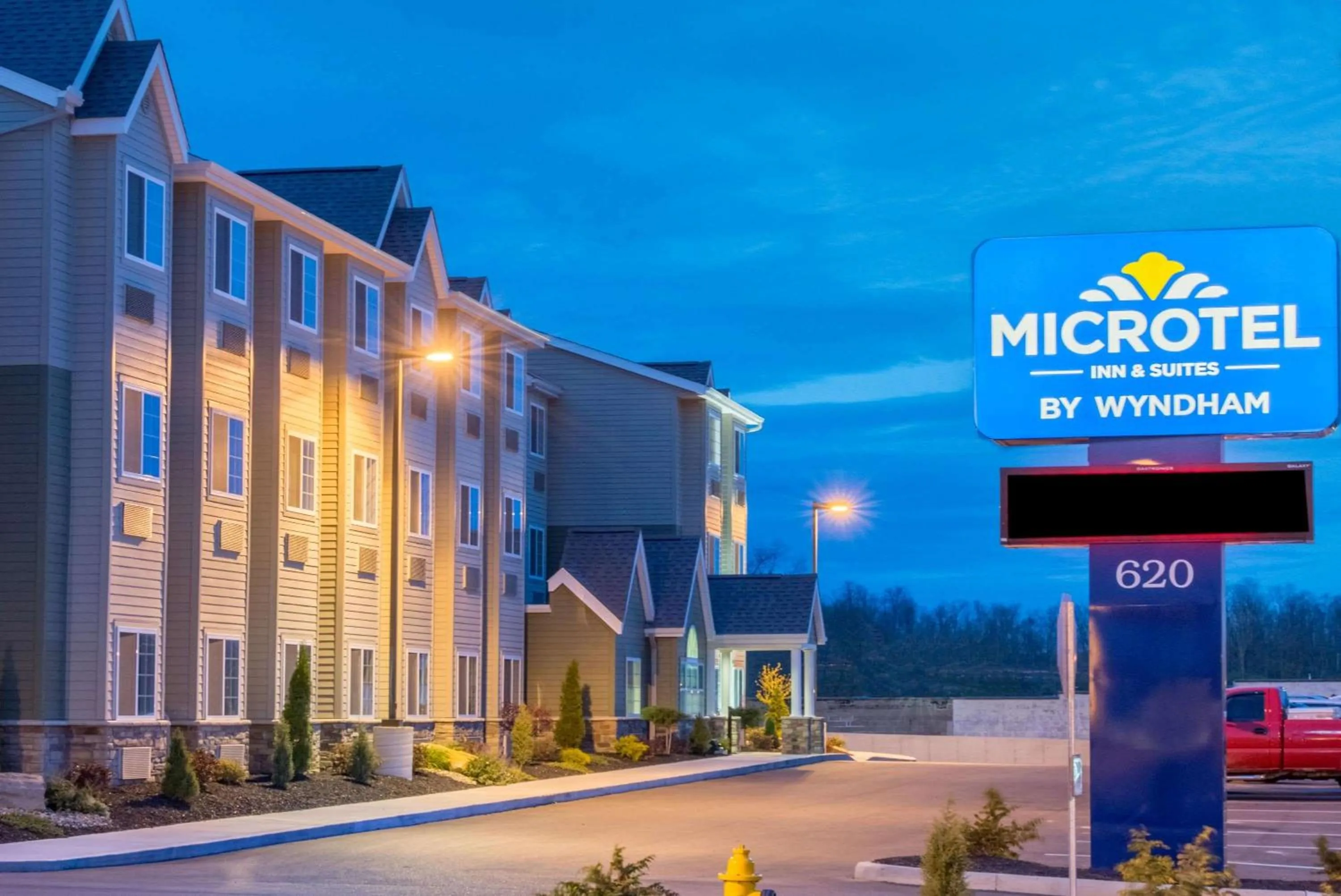 Property building in Microtel Inn & Suites by Wyndham Cadiz