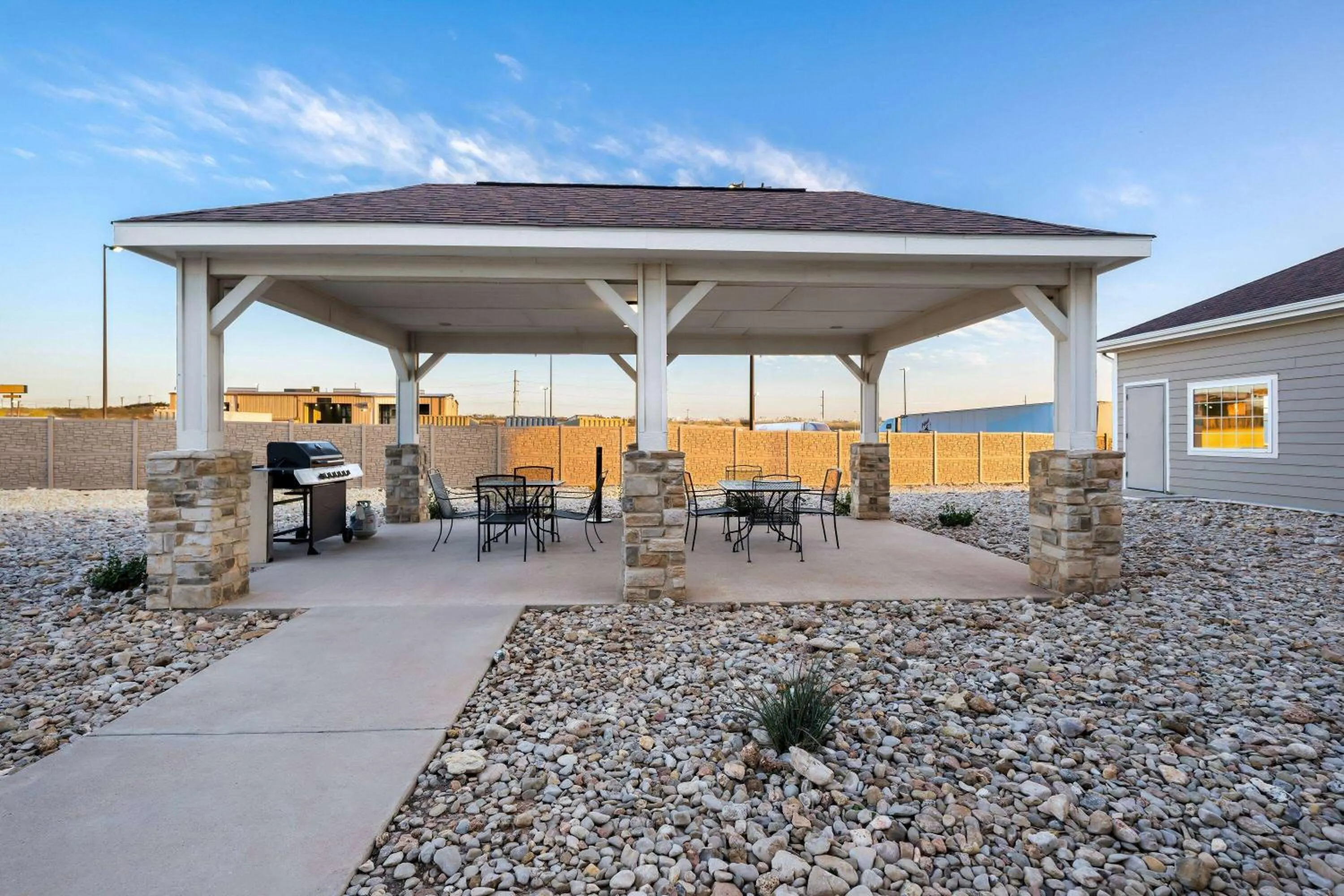 BBQ facilities in Microtel Inn & Suites by Wyndham Sweetwater