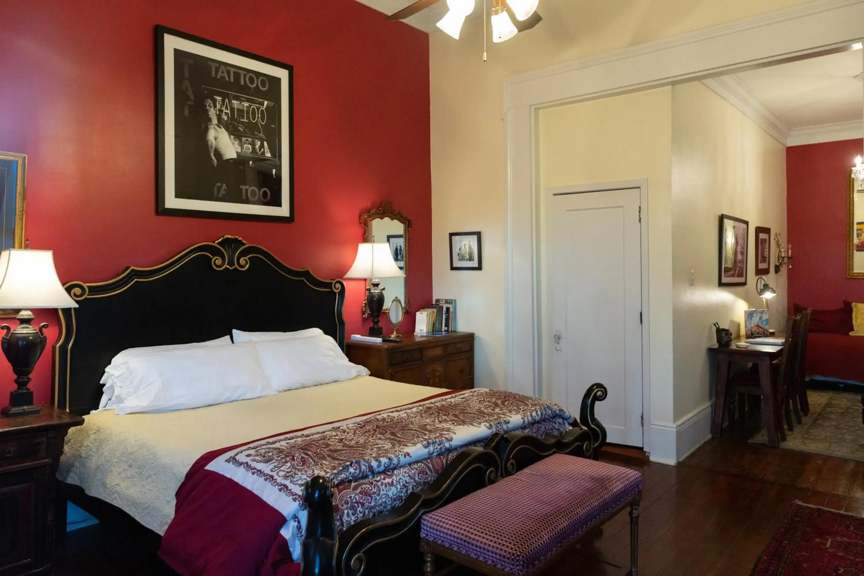 Bed in The Blue60 Marigny Inn Bed in The Blue60 Marigny Inn