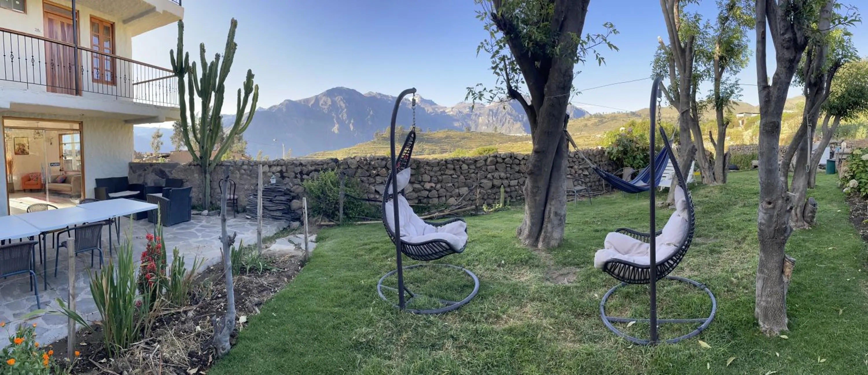 Garden view in La Casa de Santiago Hotel