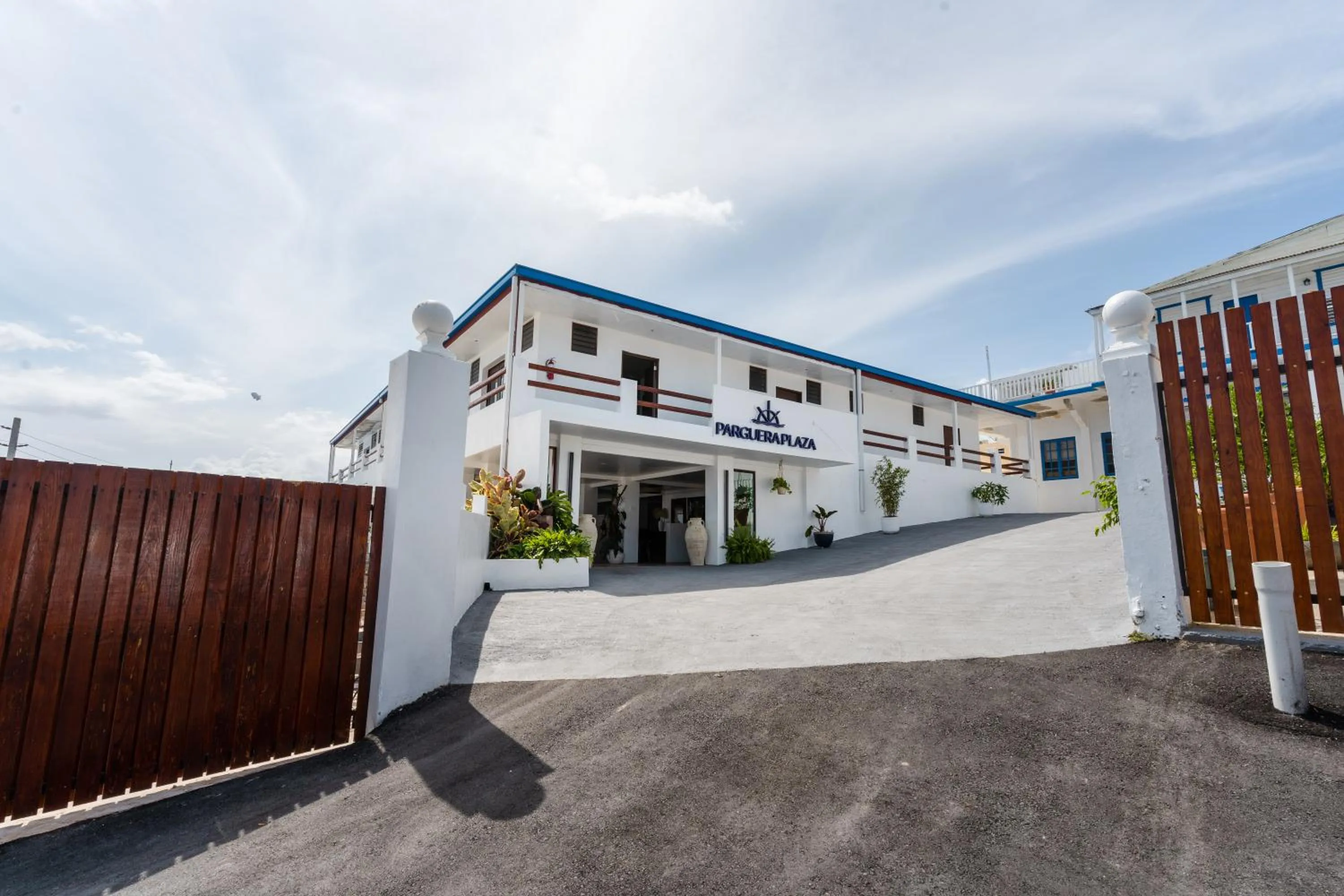 Facade/entrance in Parguera Plaza Hotel - Adults Only