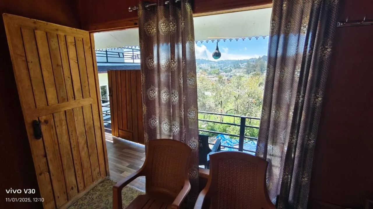 kurinji wood house