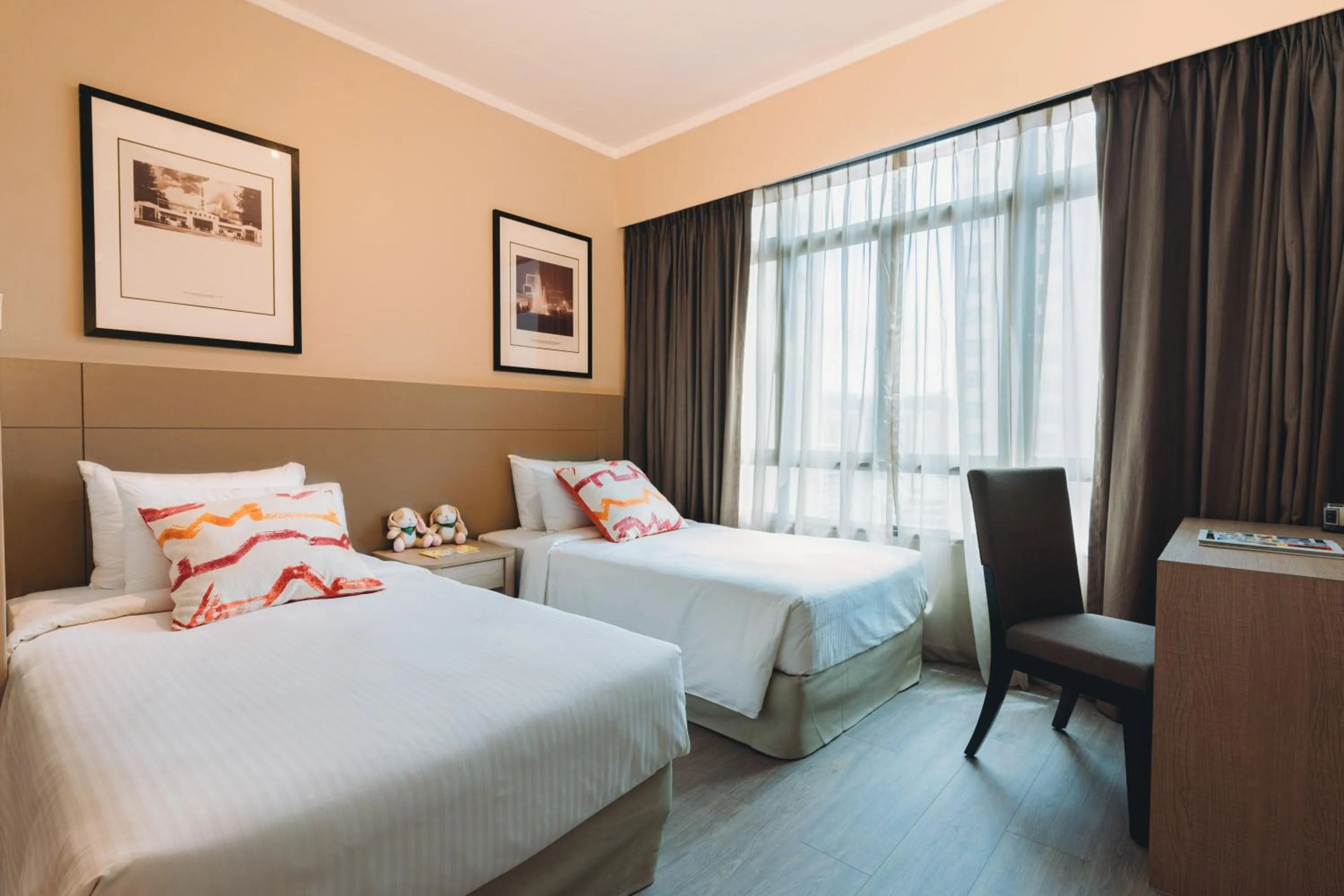 Bedroom, Bed in Great World Residences