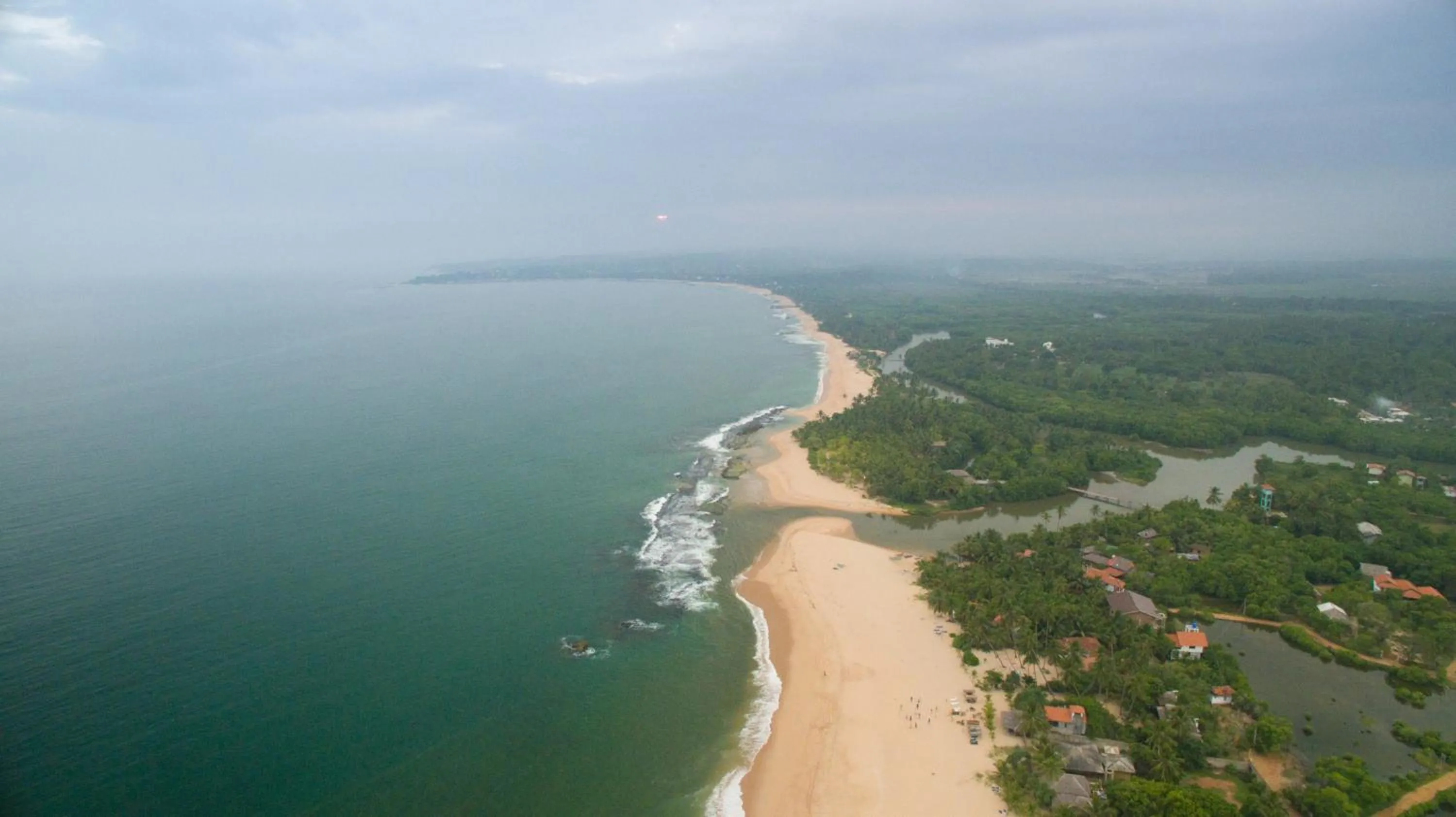 Day in Mangrove Beach Chalets