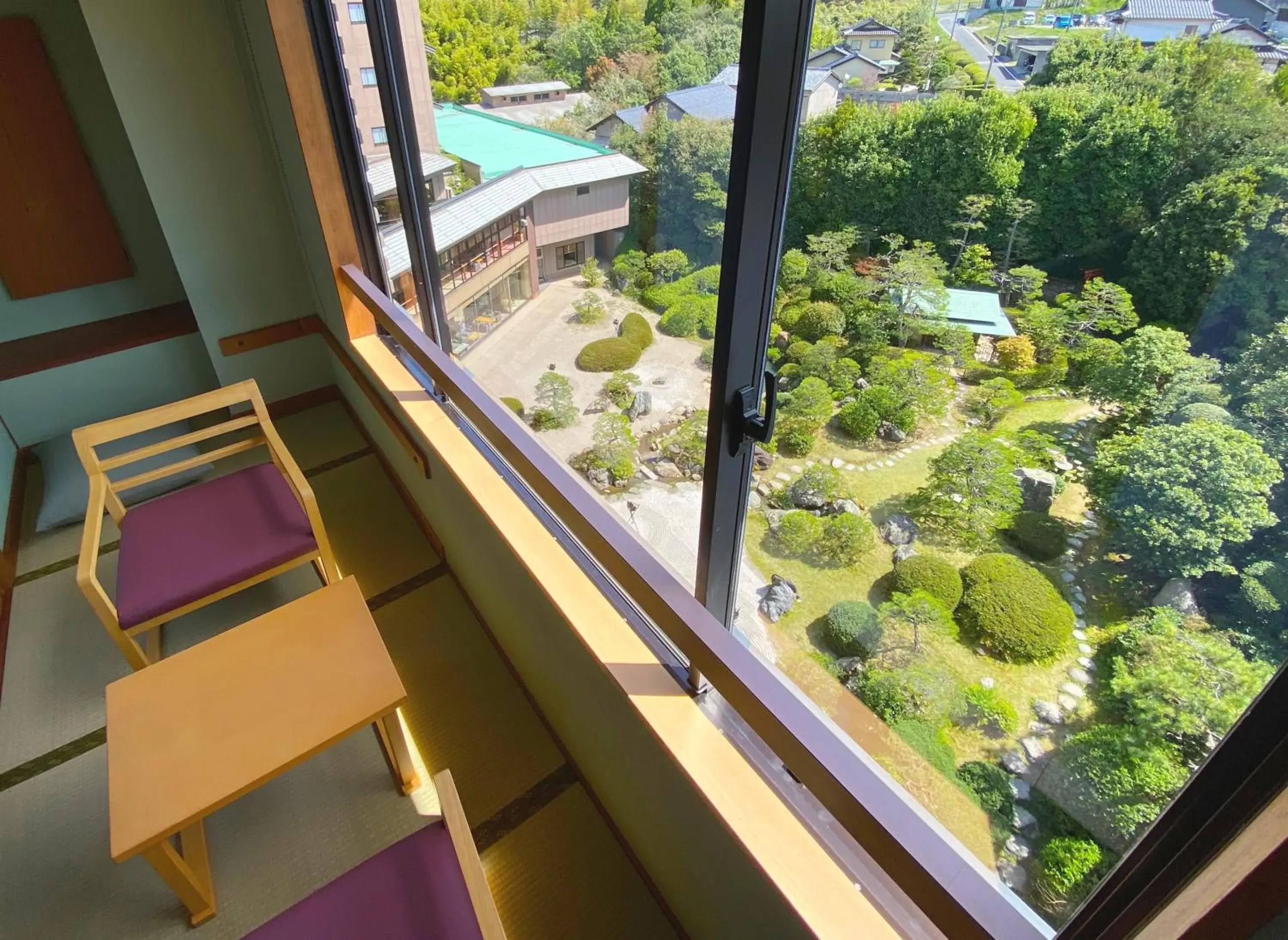 Japanese-Style Room 20 Tatami (Garden View) in Hotel Gyokusen Japanese-Style Room 20 Tatami (Garden View) in Hotel Gyokusen