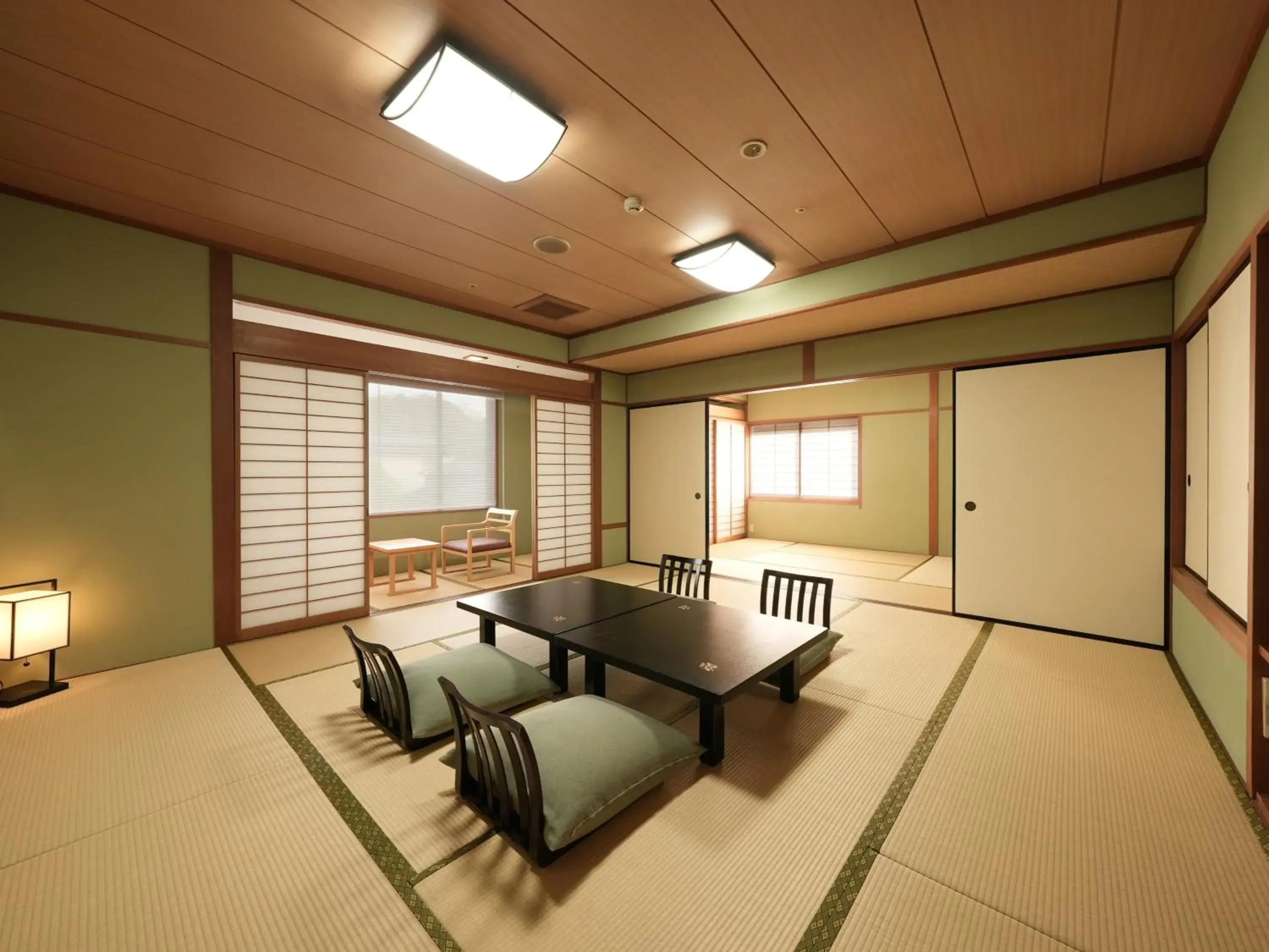 Japanese-Style Room 20 Tatami (Garden View) in Hotel Gyokusen Japanese-Style Room 20 Tatami (Garden View) in Hotel Gyokusen