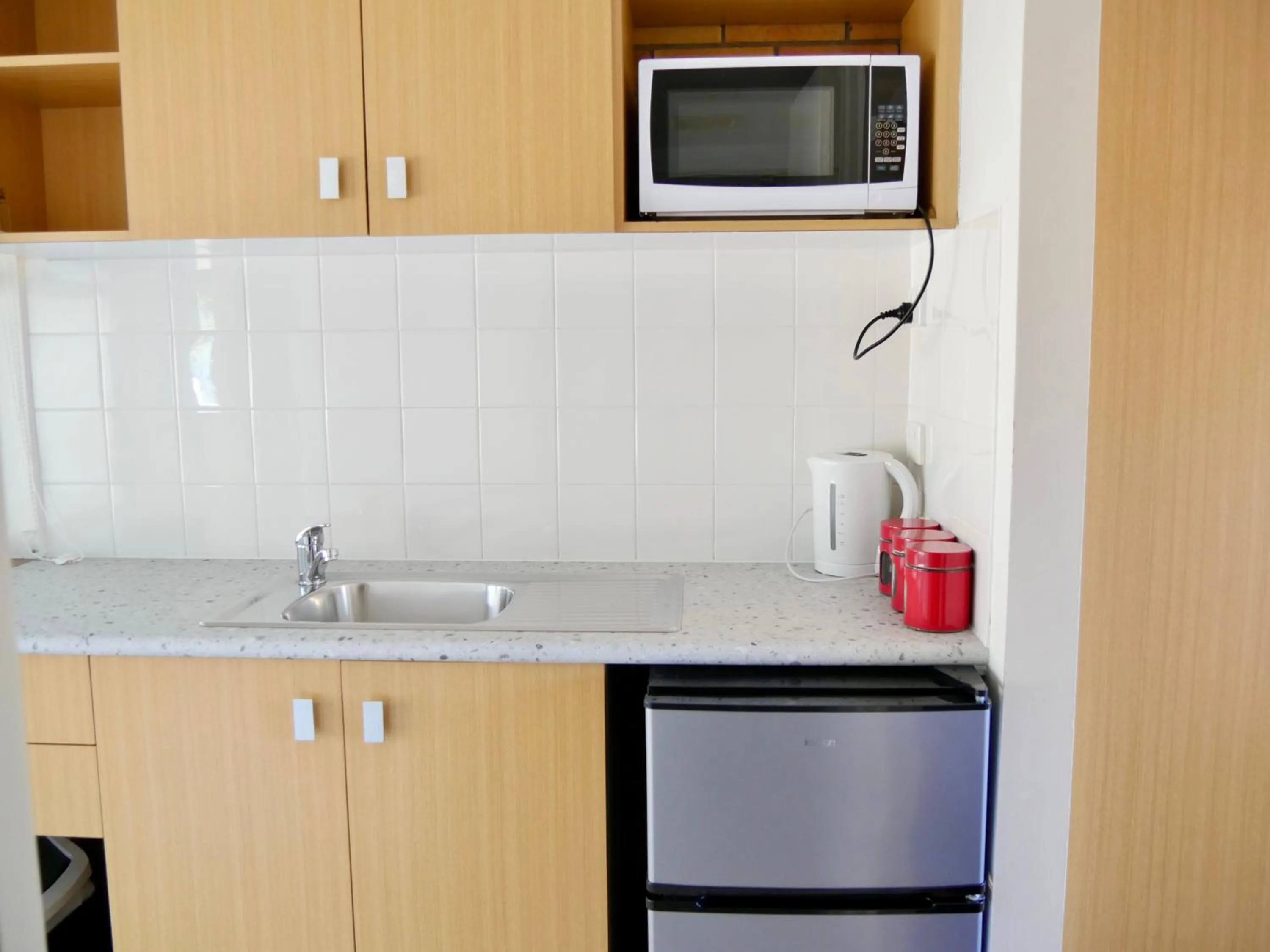 Tannum On The Beach Motel