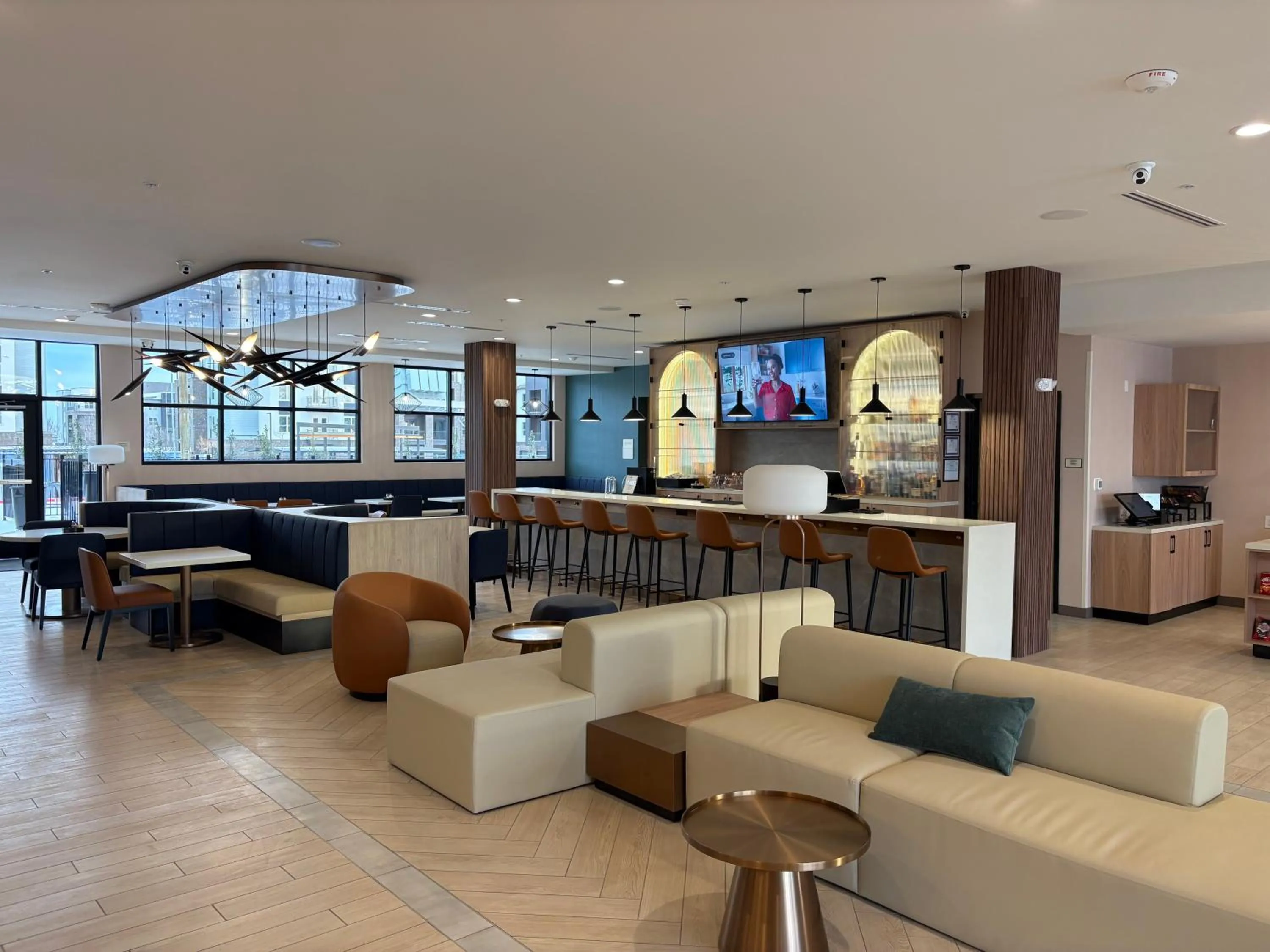 Lounge or bar in Cambria Hotel Euless - DFW Airport South