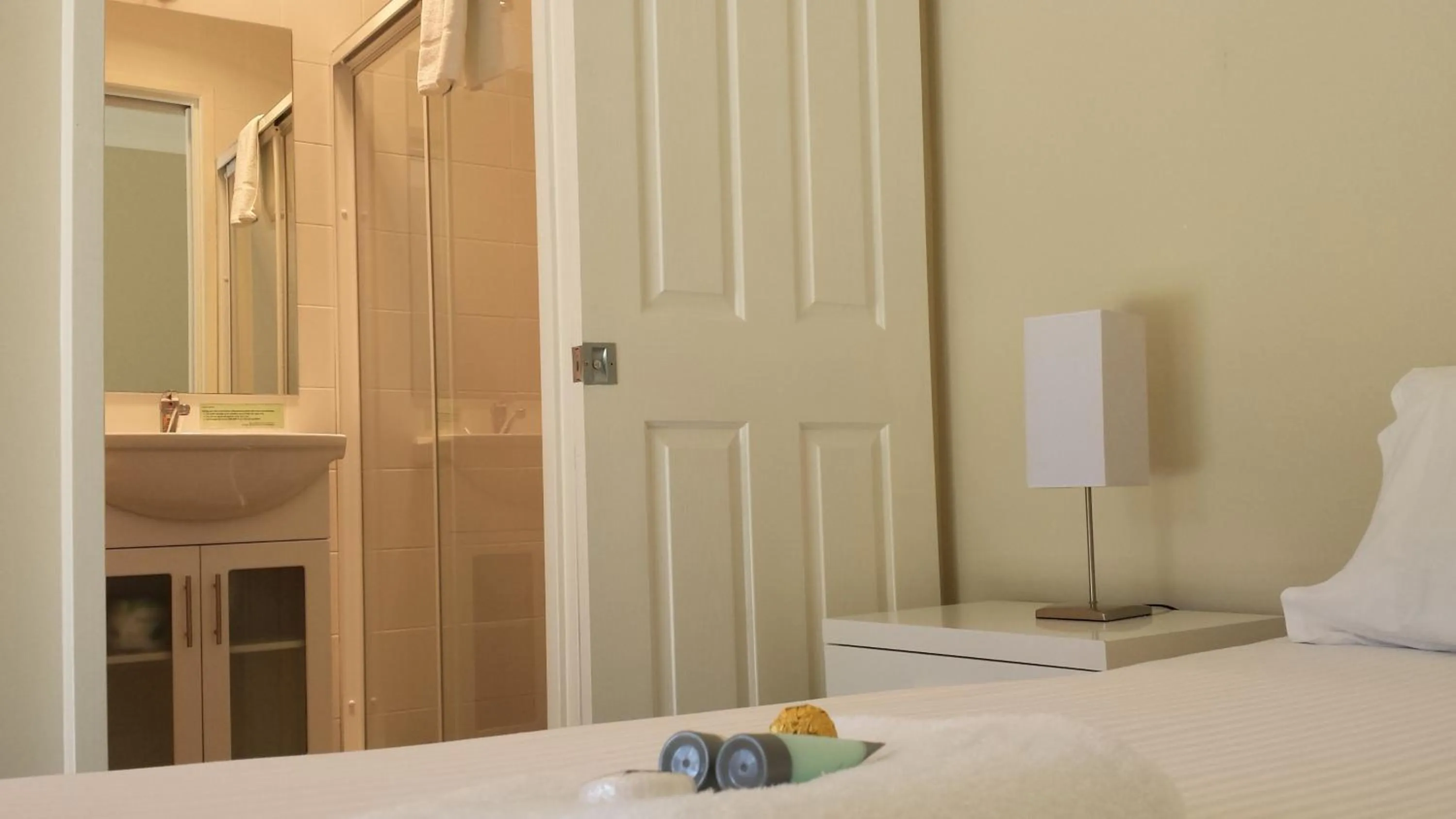 Bedroom, Bed in Hunter Valley Retreat