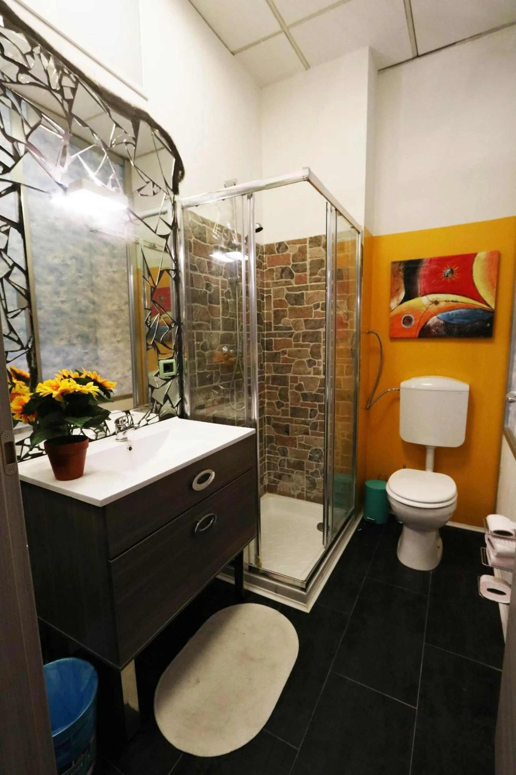 Shower in Panda Hostel