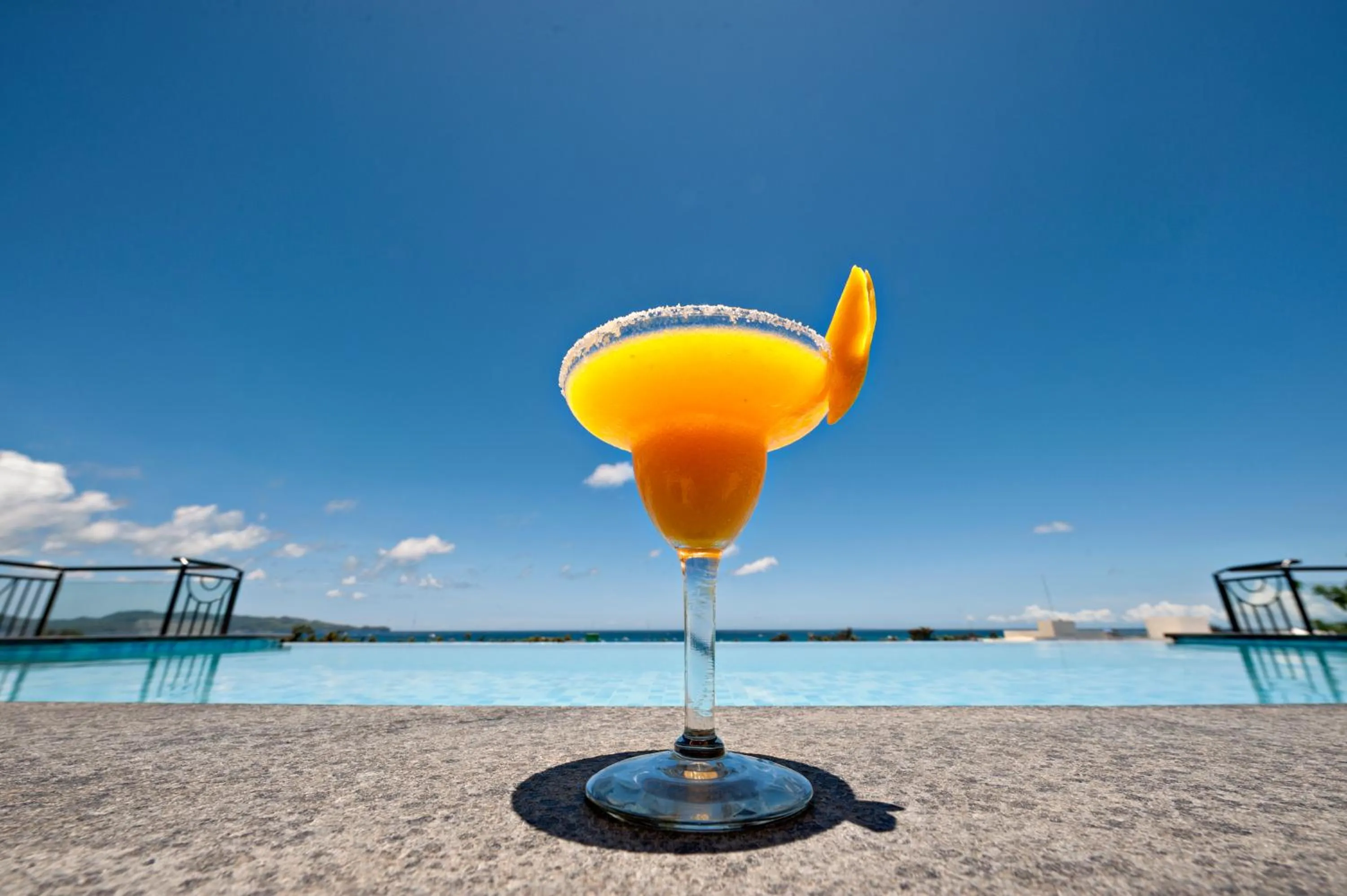 Day in Lime Hotel Boracay