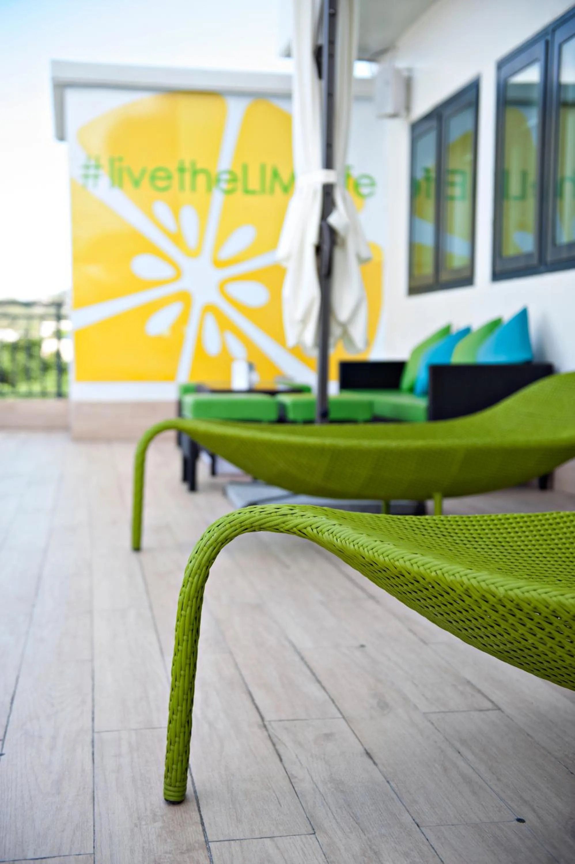 Day in Lime Hotel Boracay