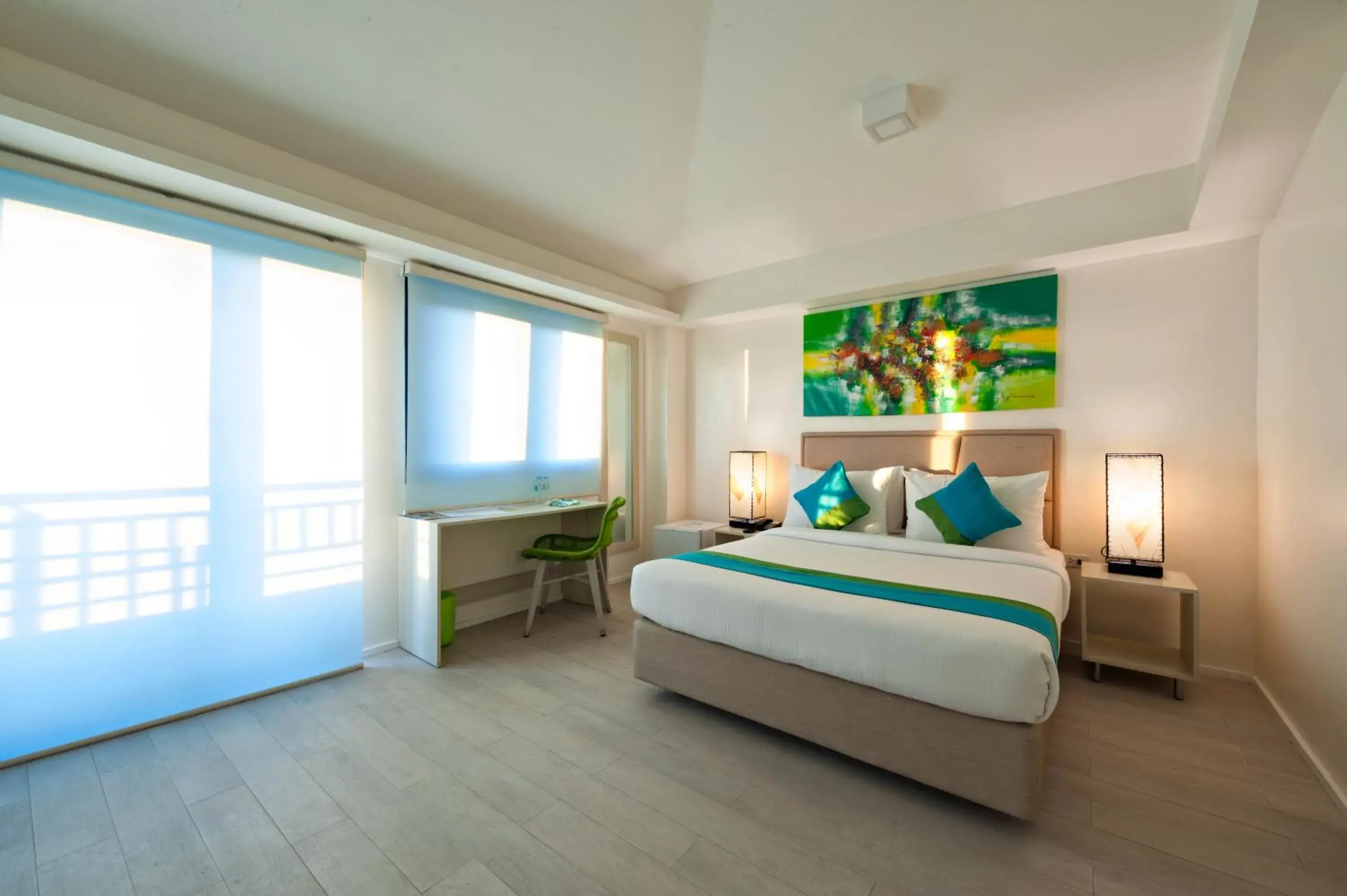 Day, Bed in Lime Hotel Boracay Day, Bed in Lime Hotel Boracay