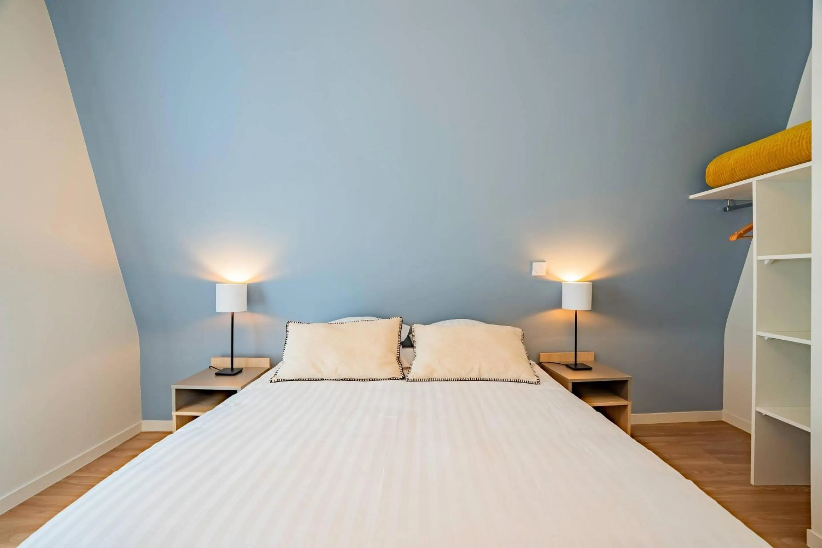 Bed in Quality Aparthotel Périgueux