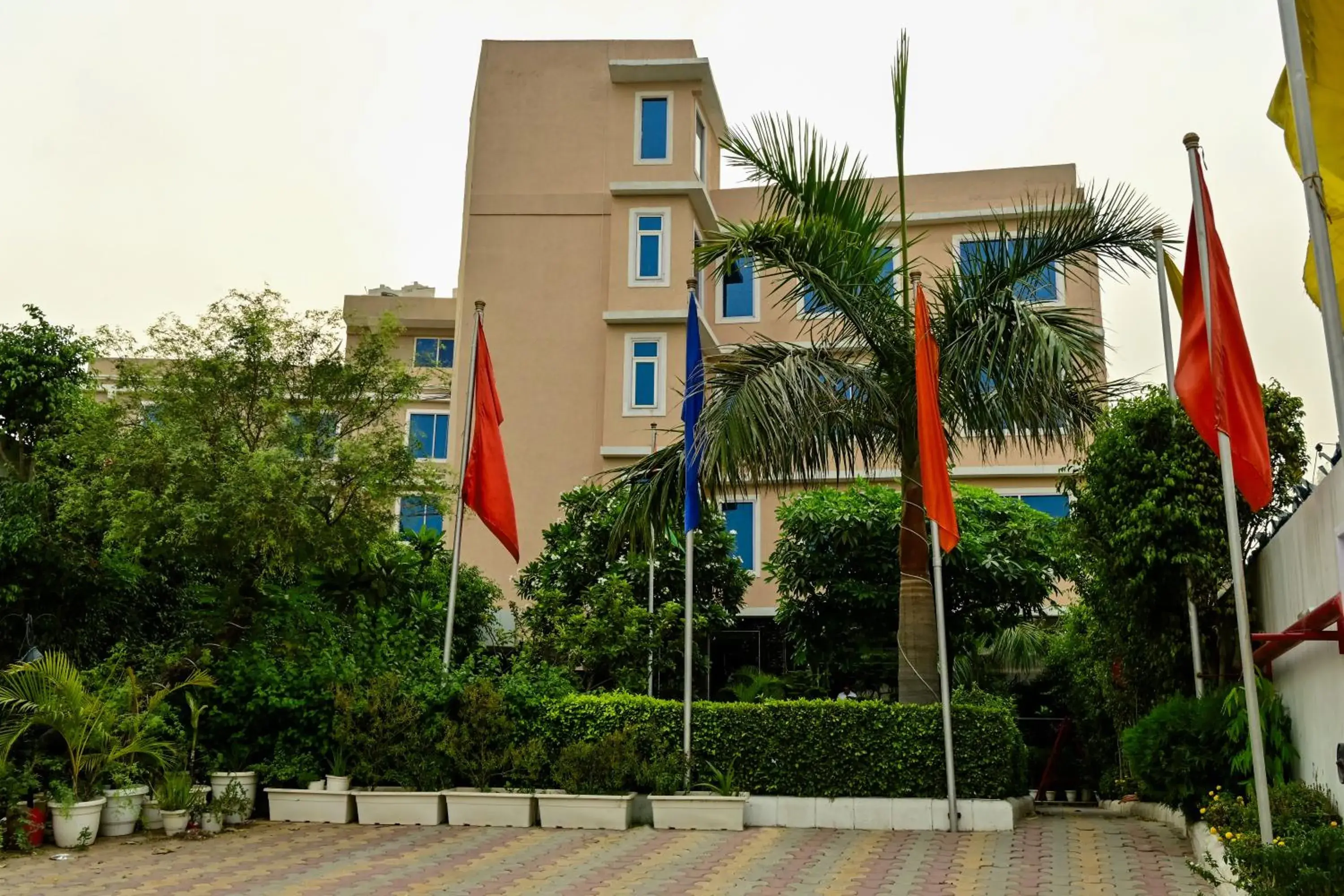 V Hotel TSSG near Delhi IGI Airport V Hotel TSSG near Delhi IGI Airport