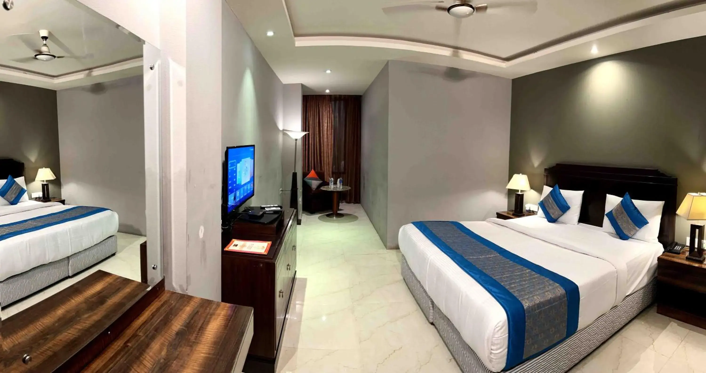 Deluxe King Room in V Hotel TSSG near Delhi IGI Airport Deluxe King Room in V Hotel TSSG near Delhi IGI Airport