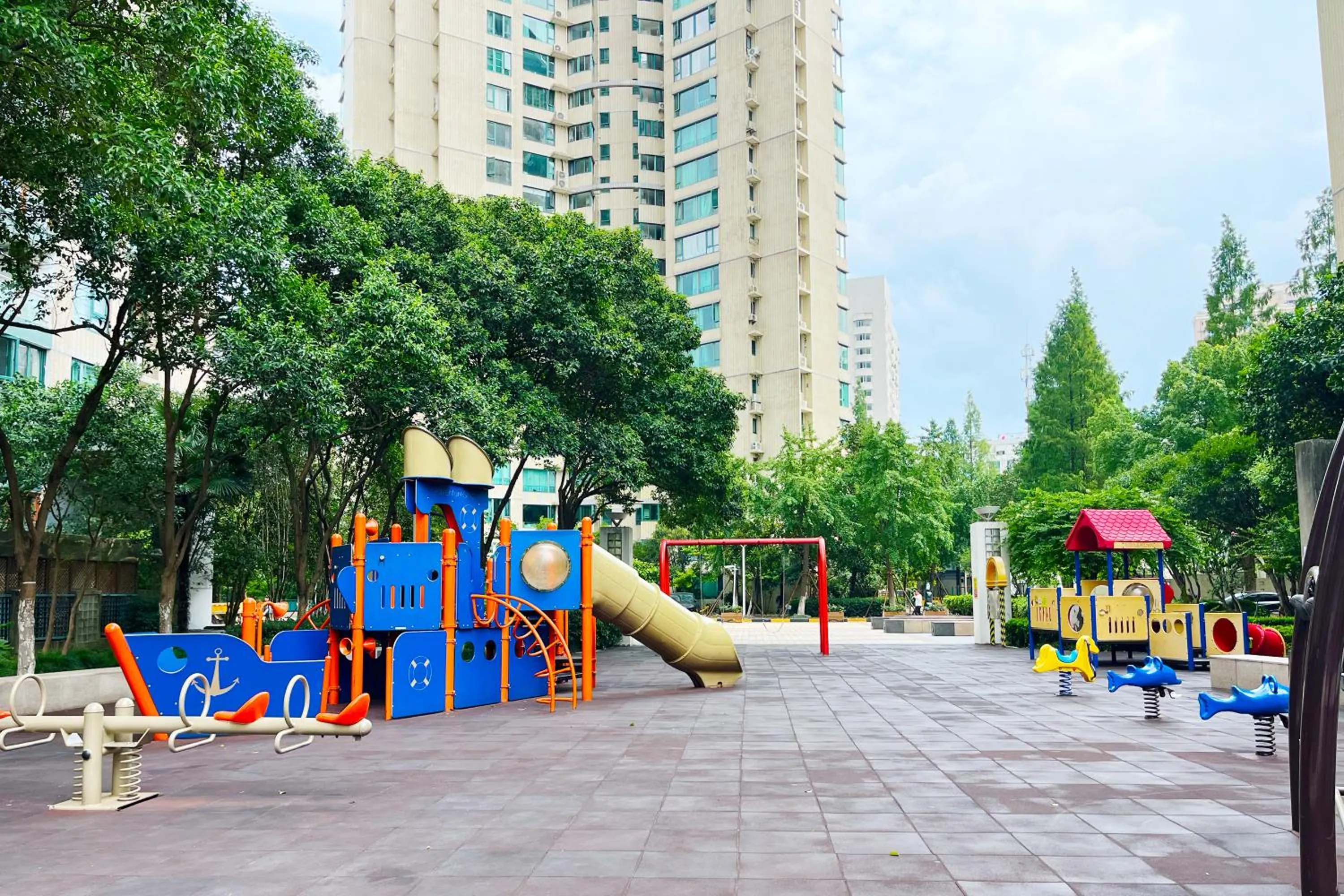 Tyms Xujiahui Elegant 1BR APT
