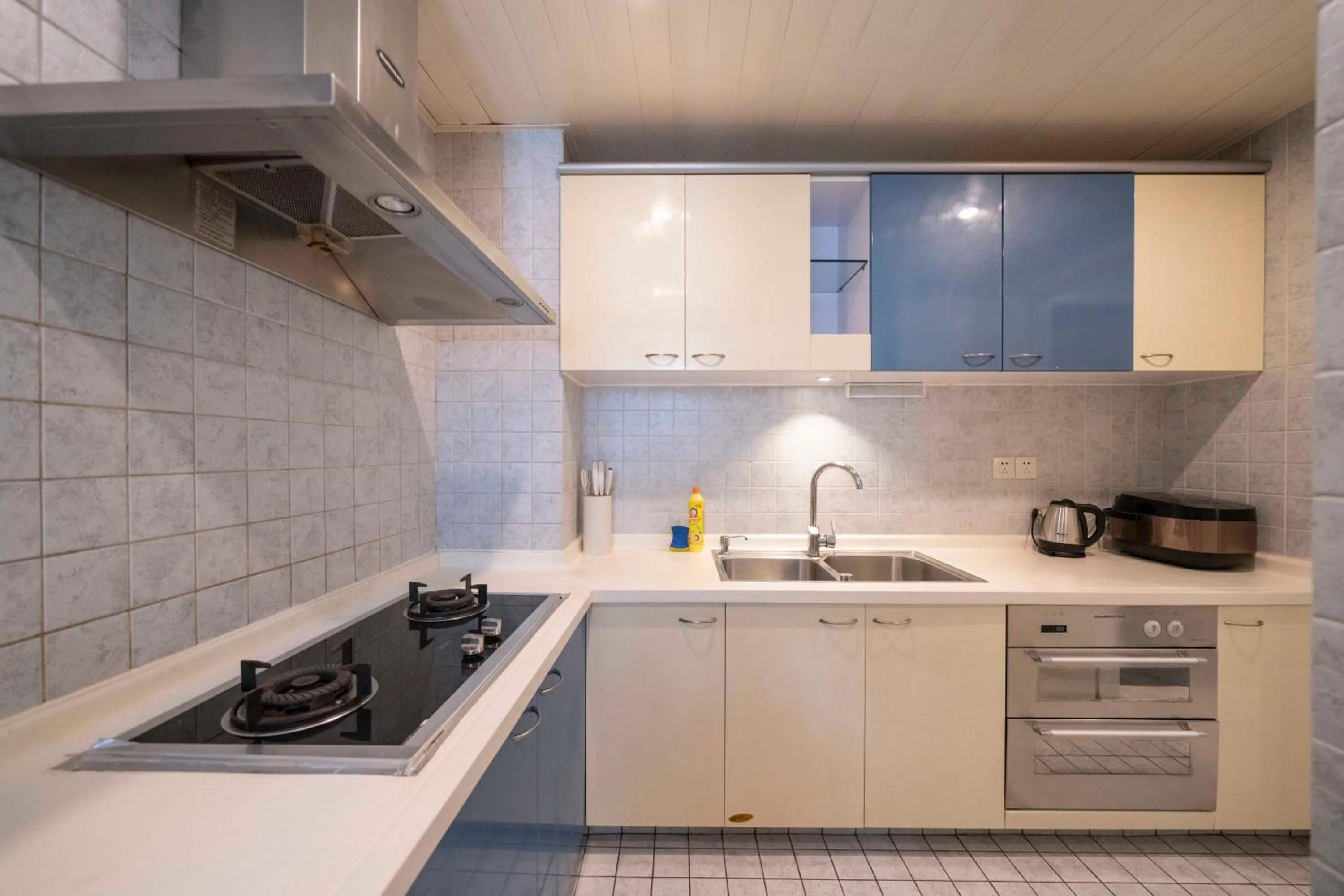 Tyms Xujiahui Elegant 1BR APT
