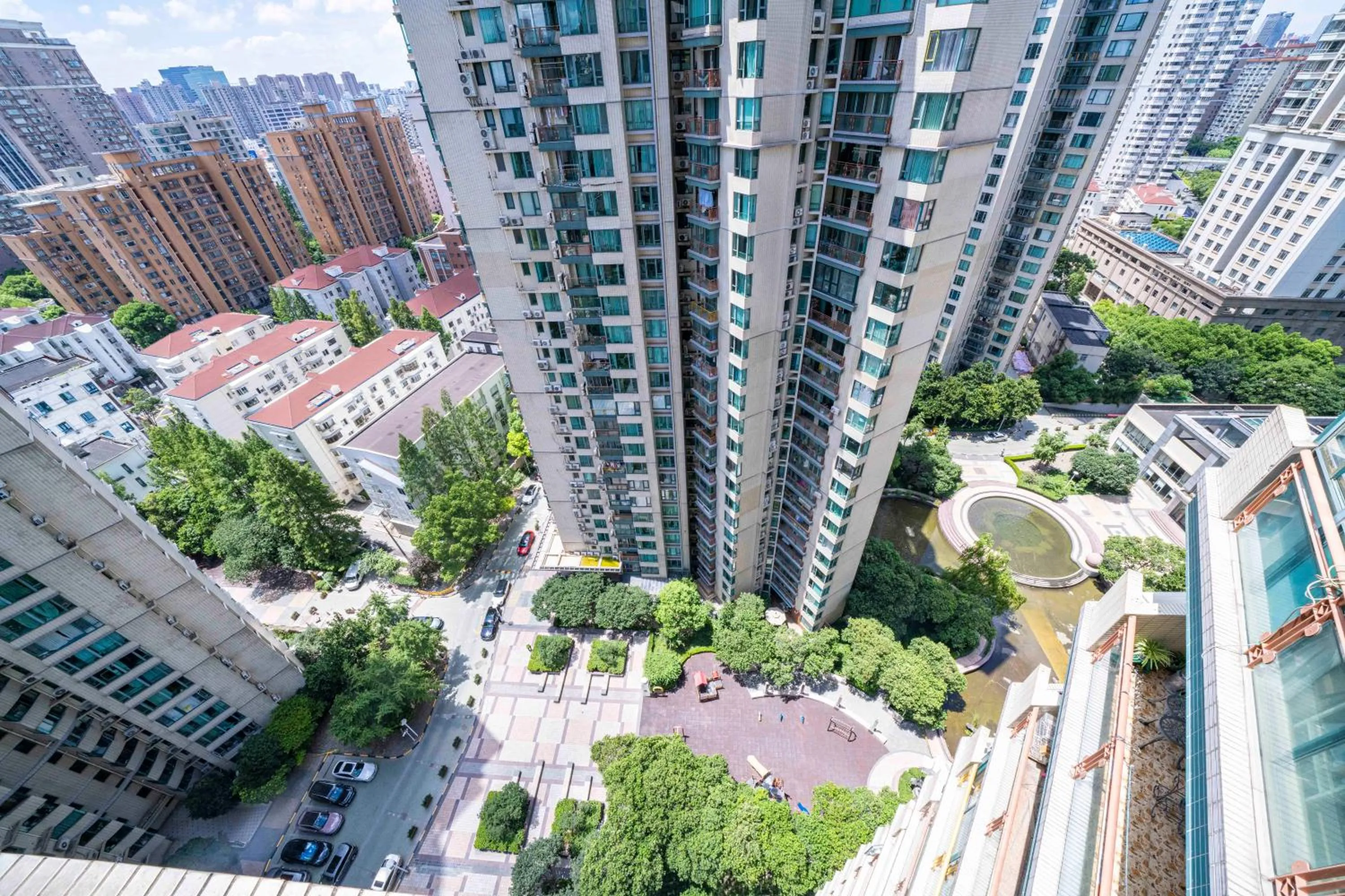 Tyms Xujiahui Elegant 1BR APT